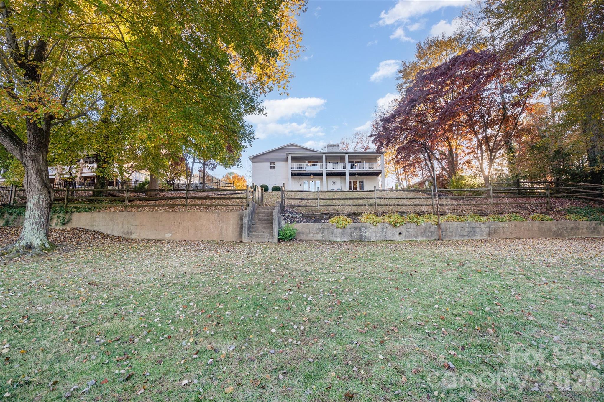 7088 Wateredge Drive — Sherrills Ford