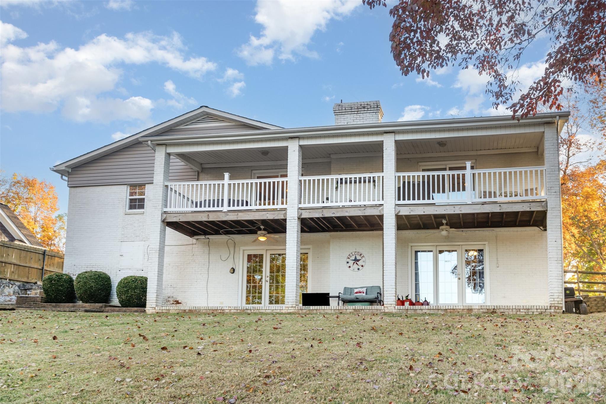 7088 Wateredge Drive — Sherrills Ford