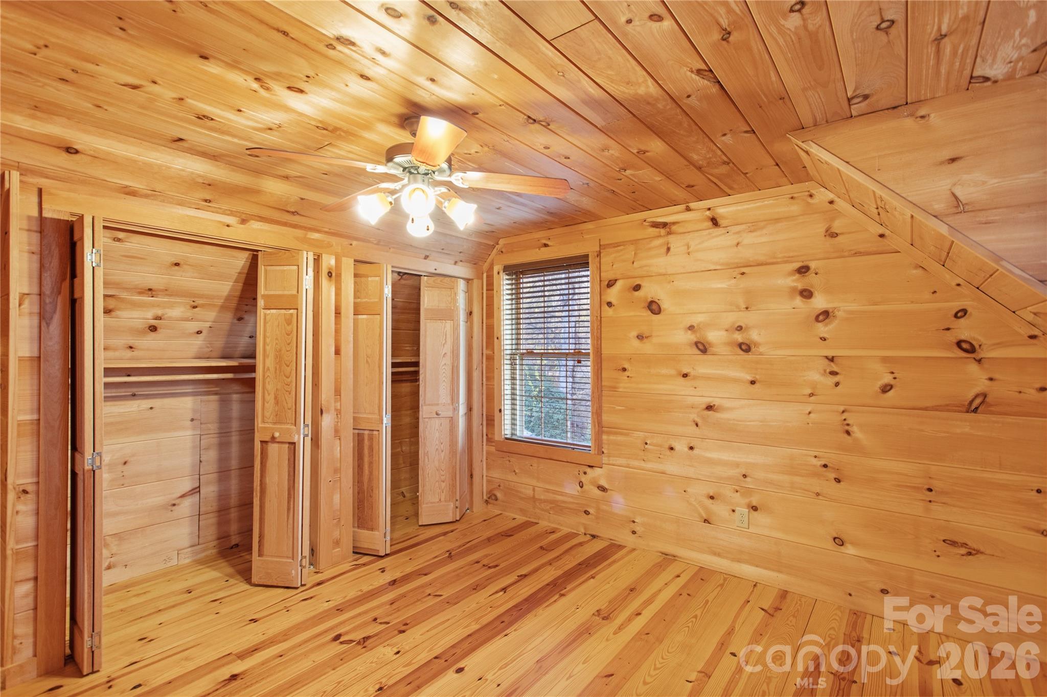 17 Aaron Way — Waynesville