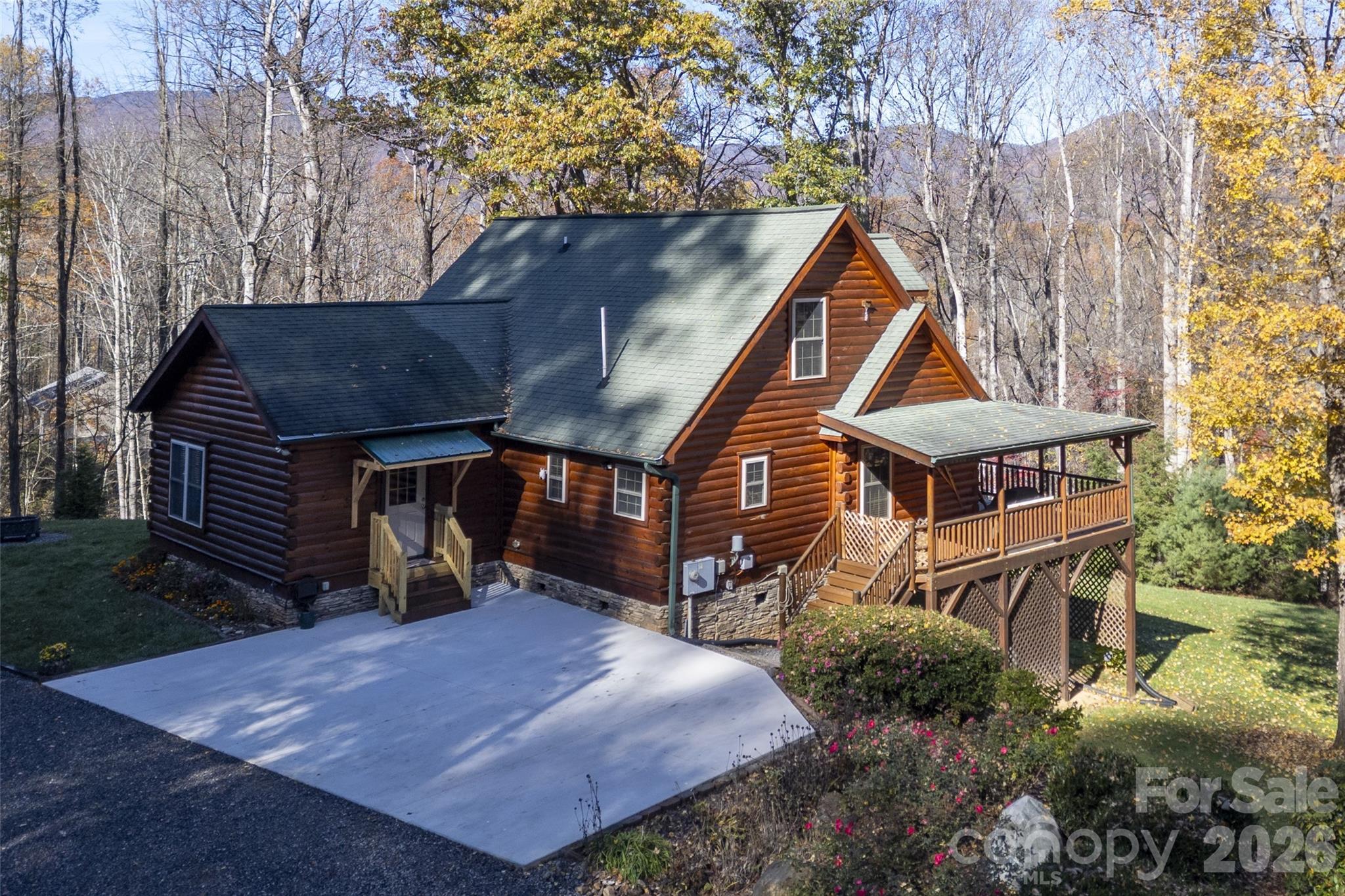 17 Aaron Way — Waynesville