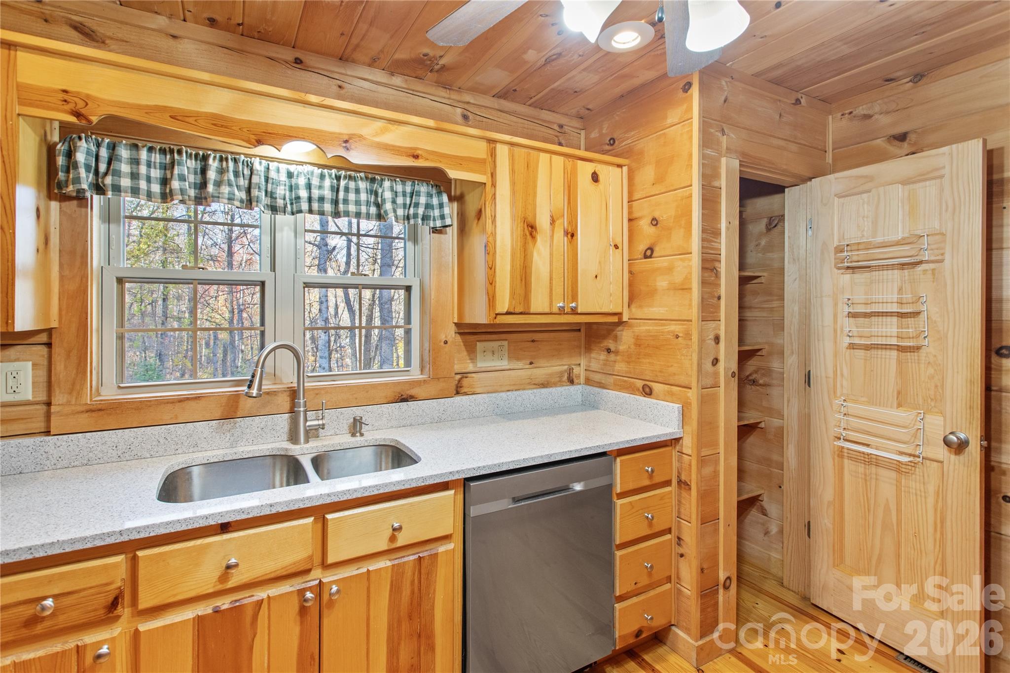 17 Aaron Way — Waynesville