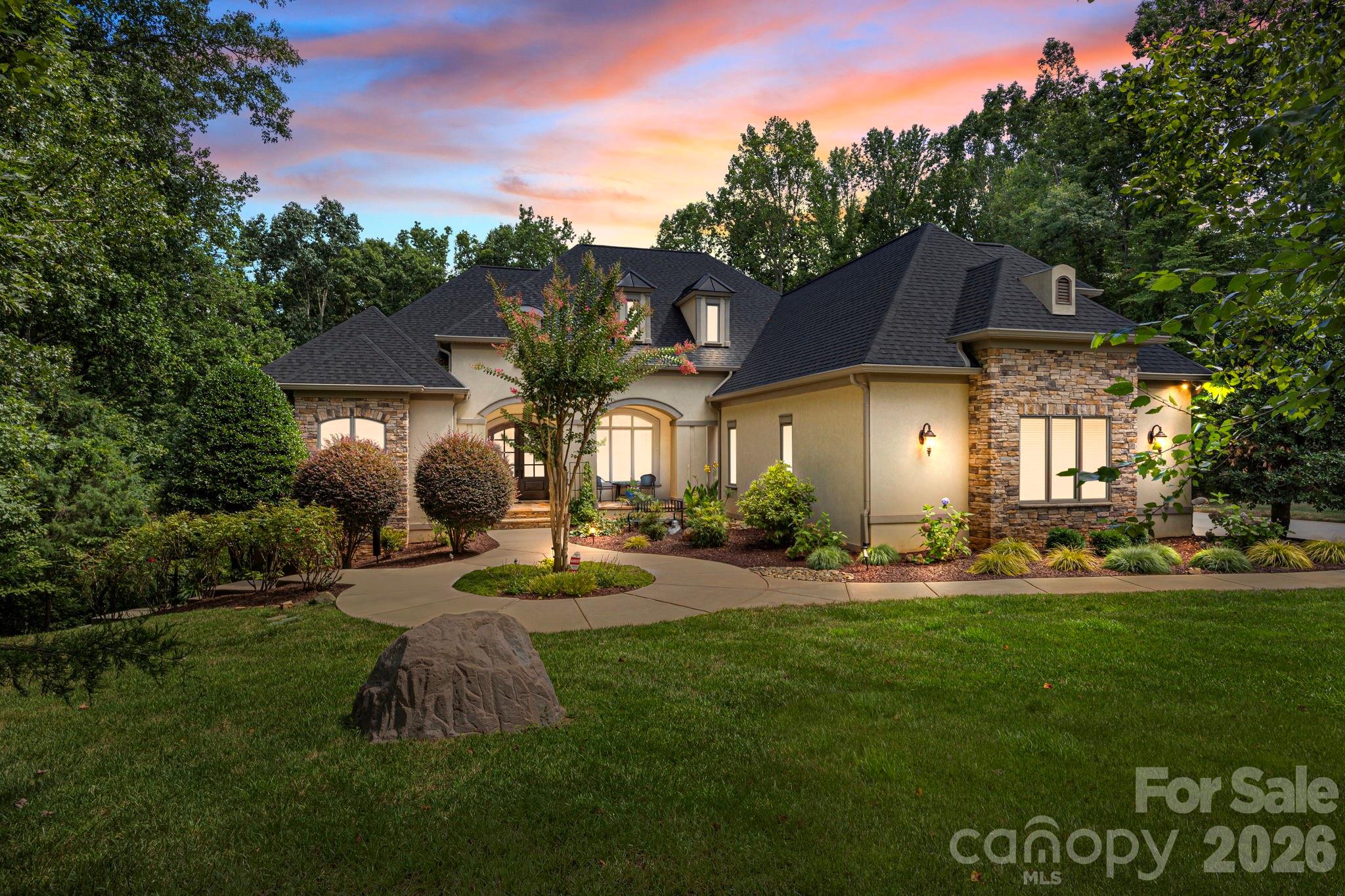 242 Anniston Way — Davidson