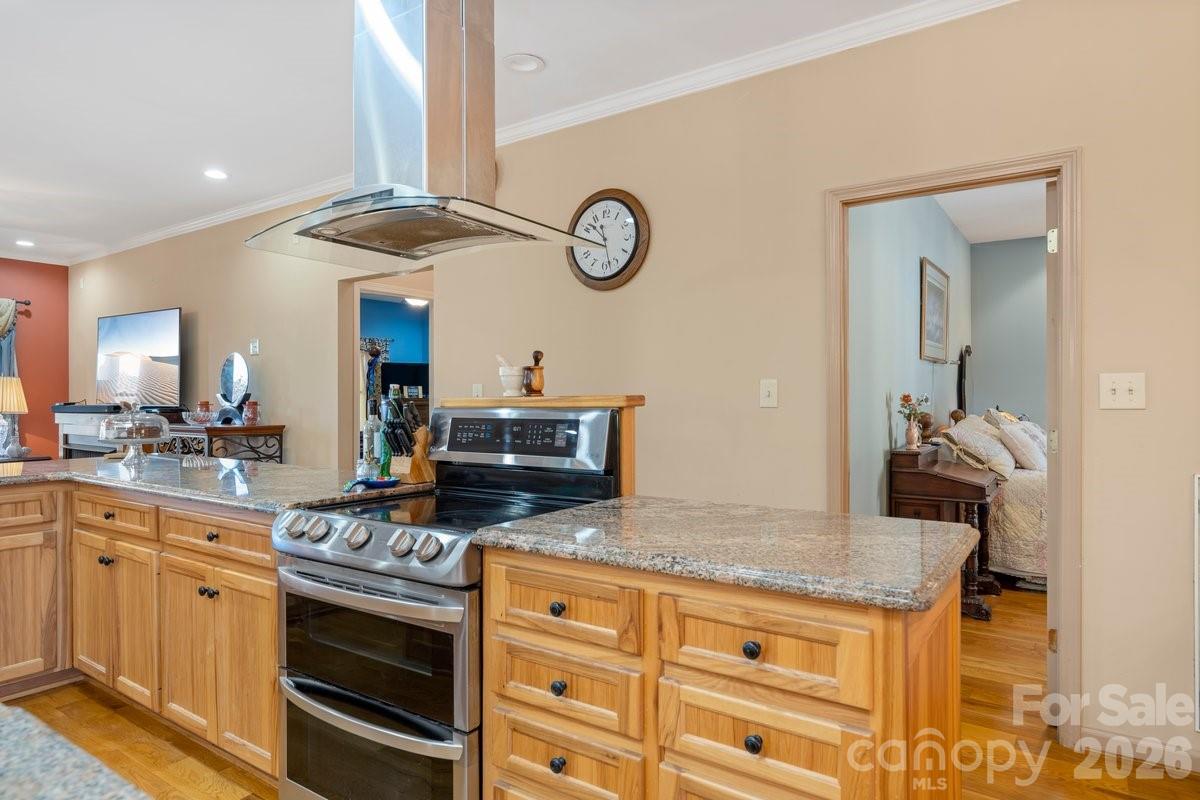 492 Starr Ridge Road — Gaffney