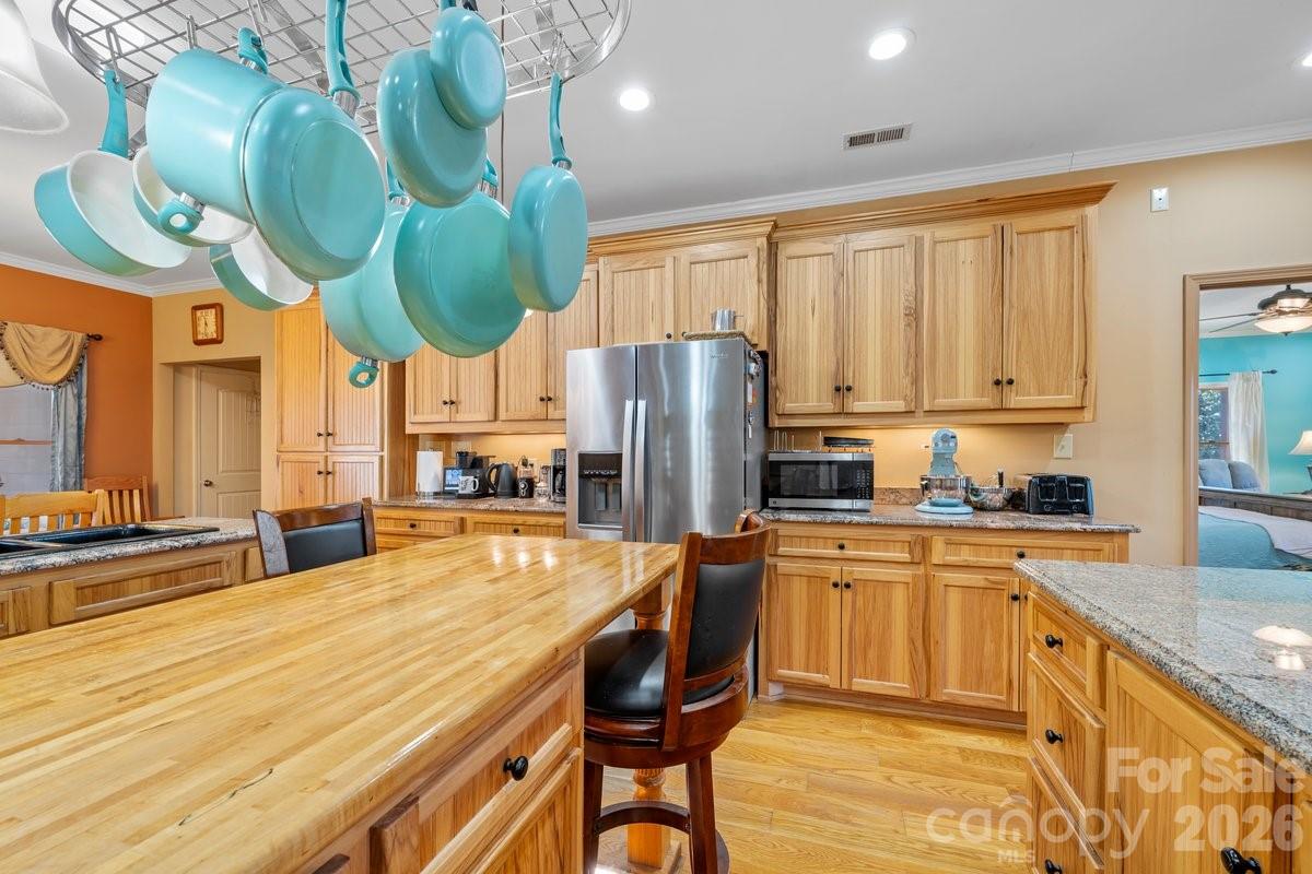 492 Starr Ridge Road — Gaffney