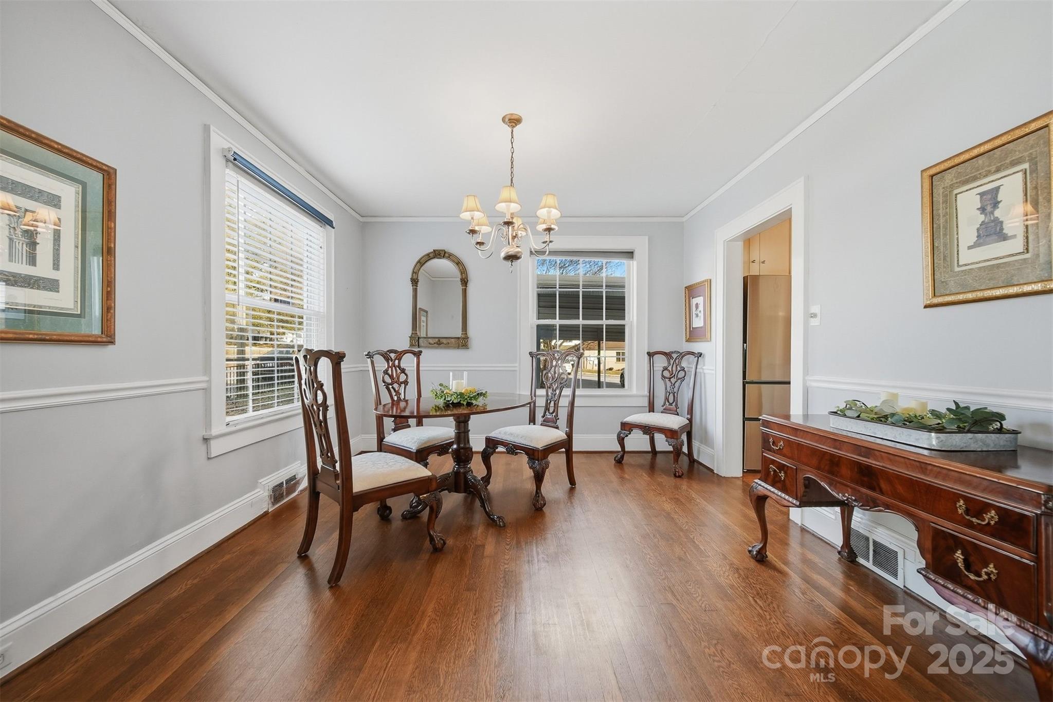 323 4th Street Place SW — Hickory