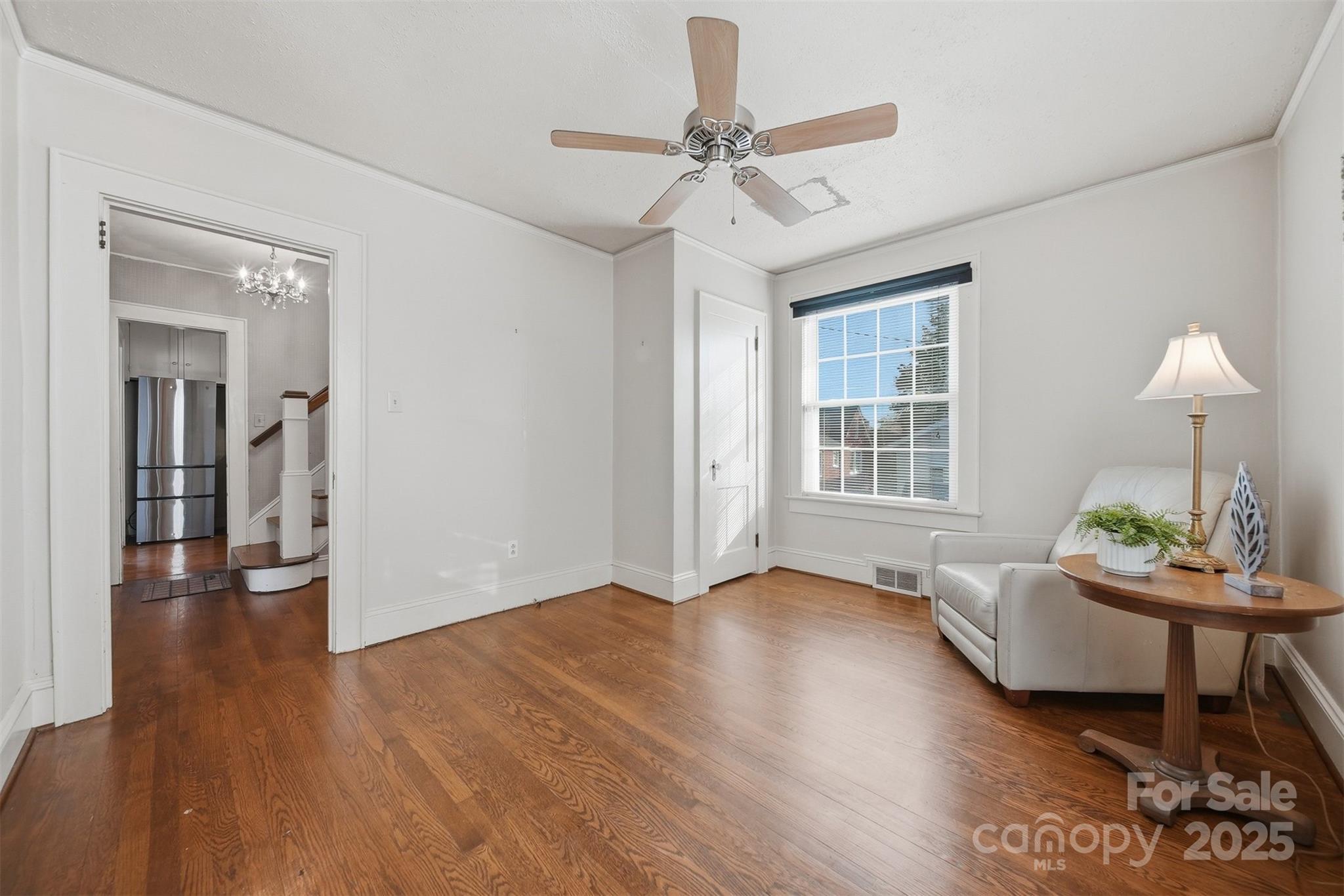 323 4th Street Place SW — Hickory