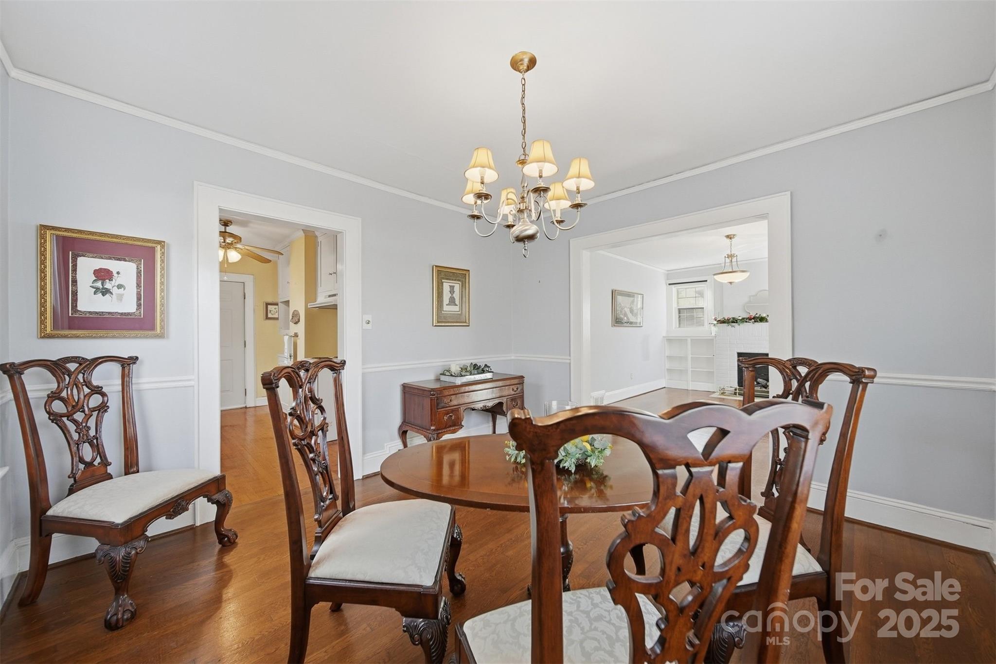 323 4th Street Place SW — Hickory