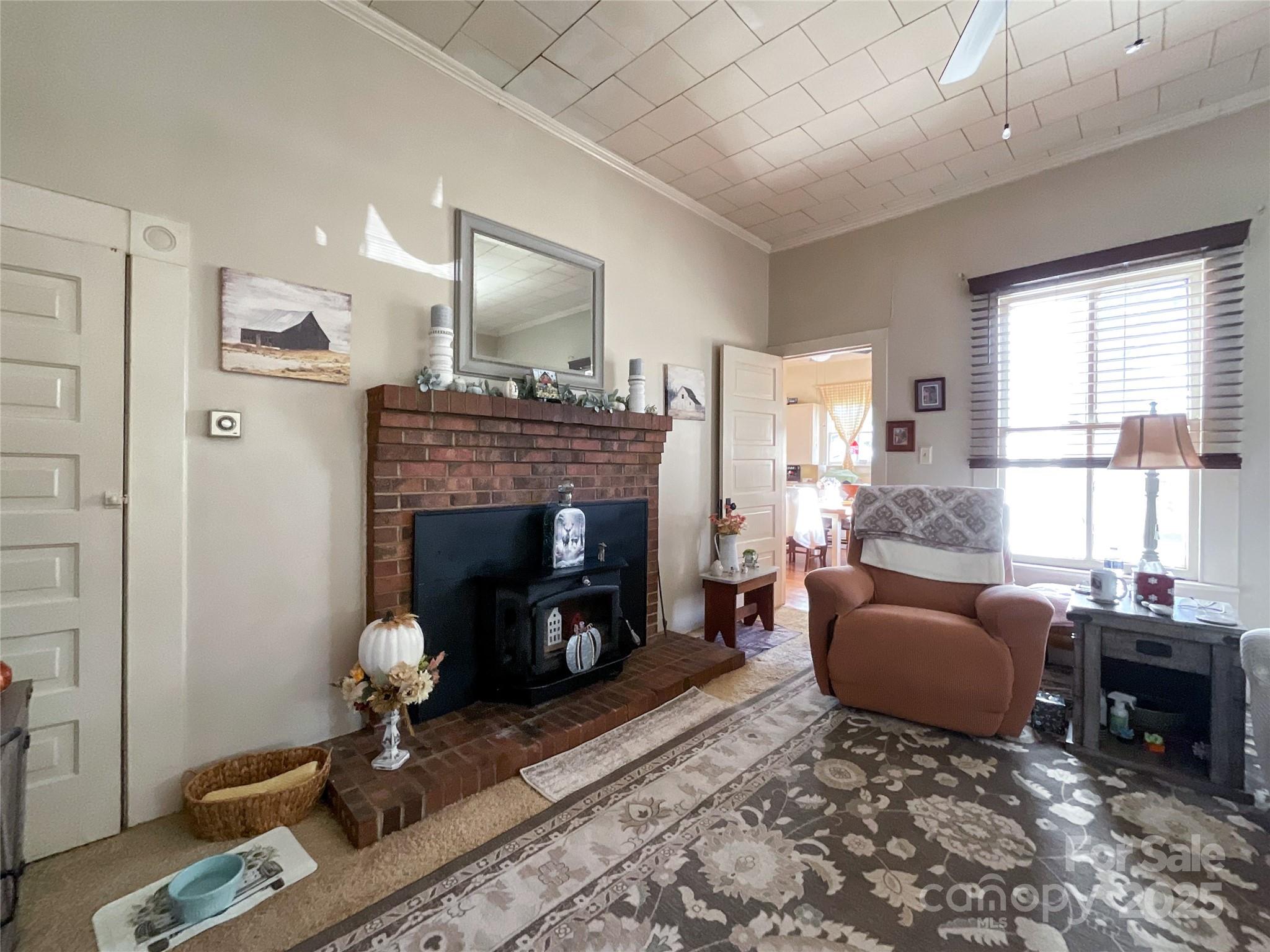 6993 Charlotte Highway — Lancaster