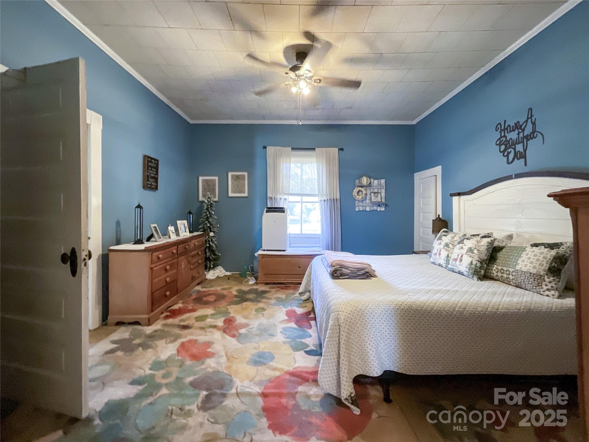 6993 Charlotte Highway — Lancaster