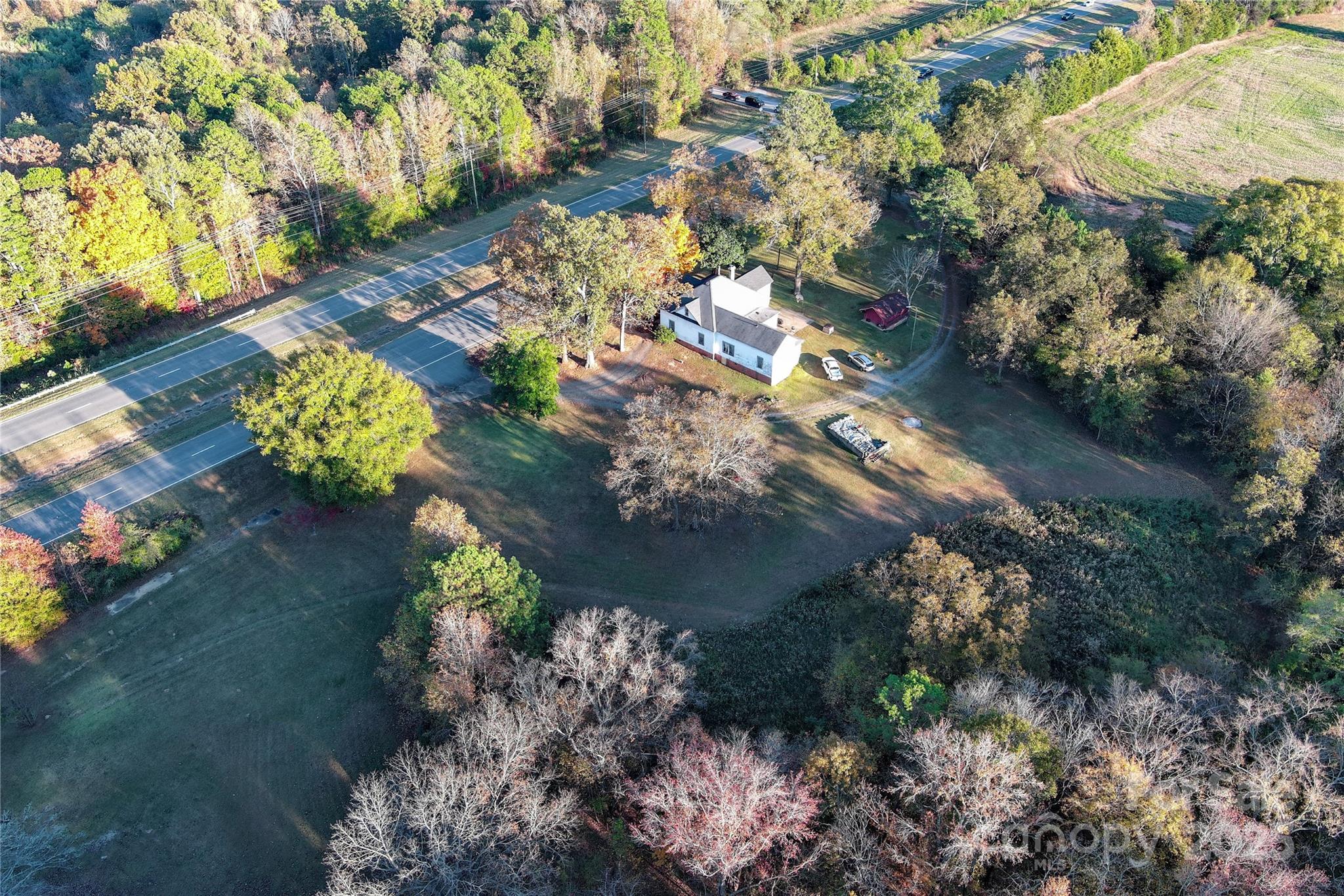 6993 Charlotte Highway — Lancaster
