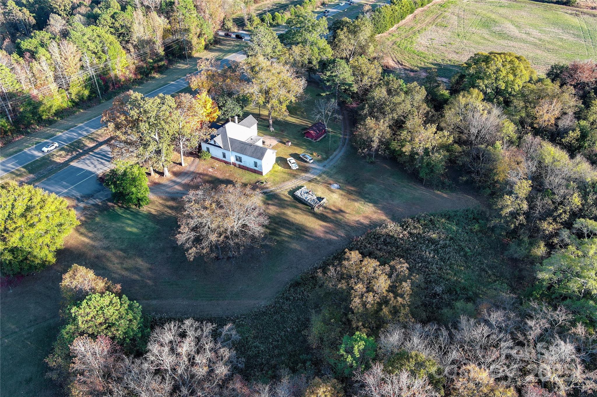6993 Charlotte Highway — Lancaster
