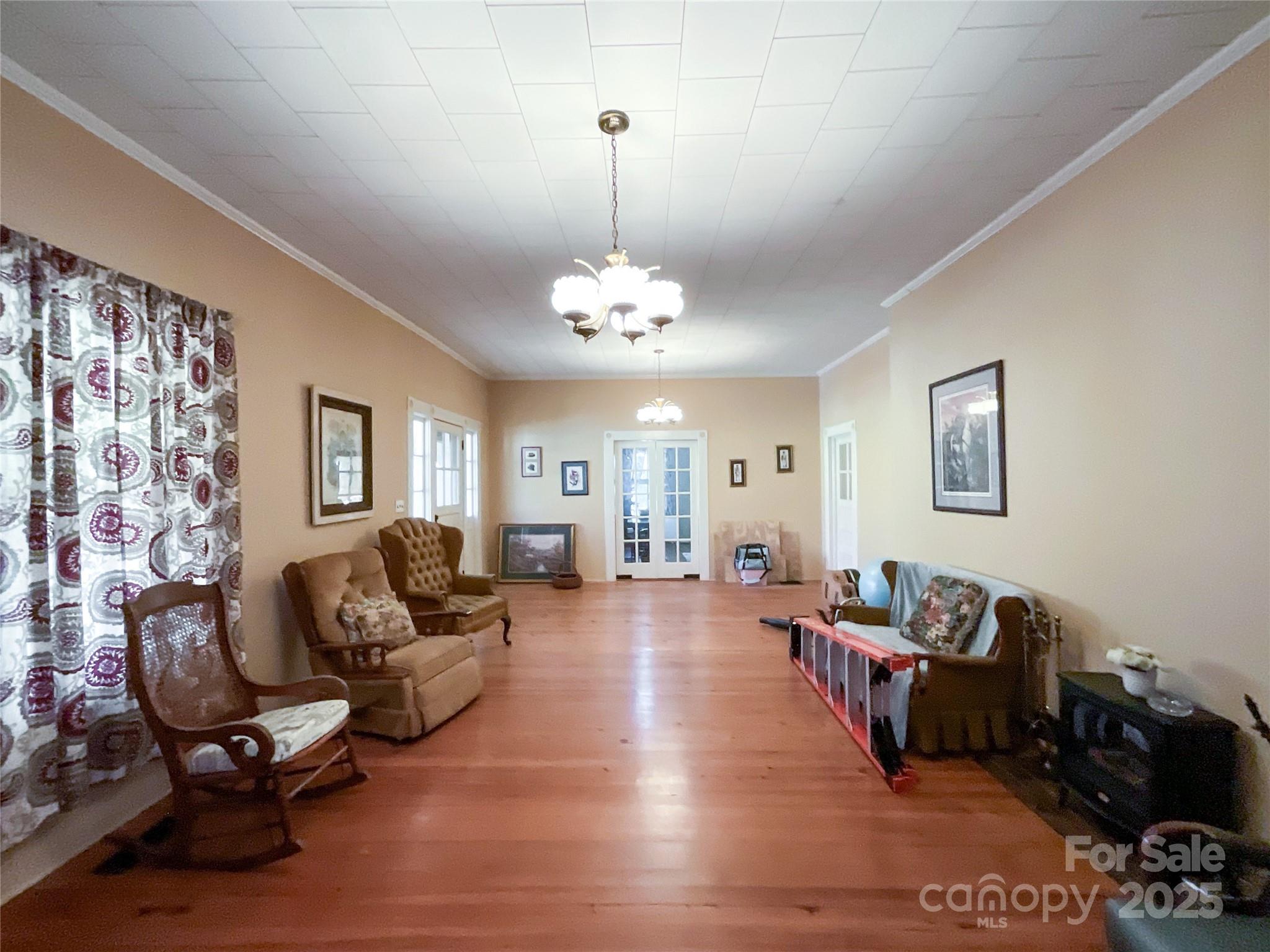 6993 Charlotte Highway — Lancaster