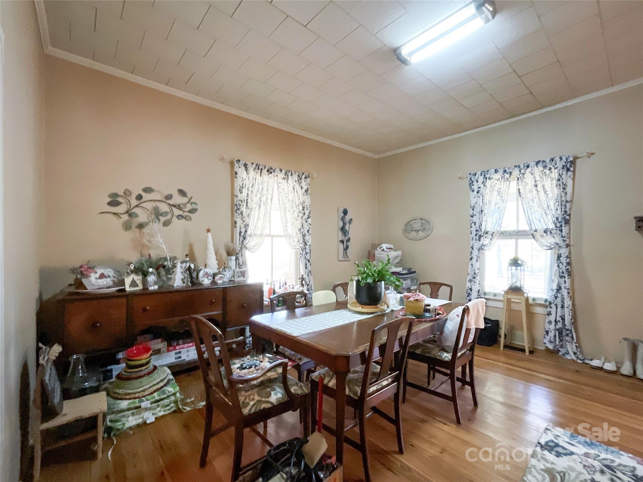 6993 Charlotte Highway — Lancaster