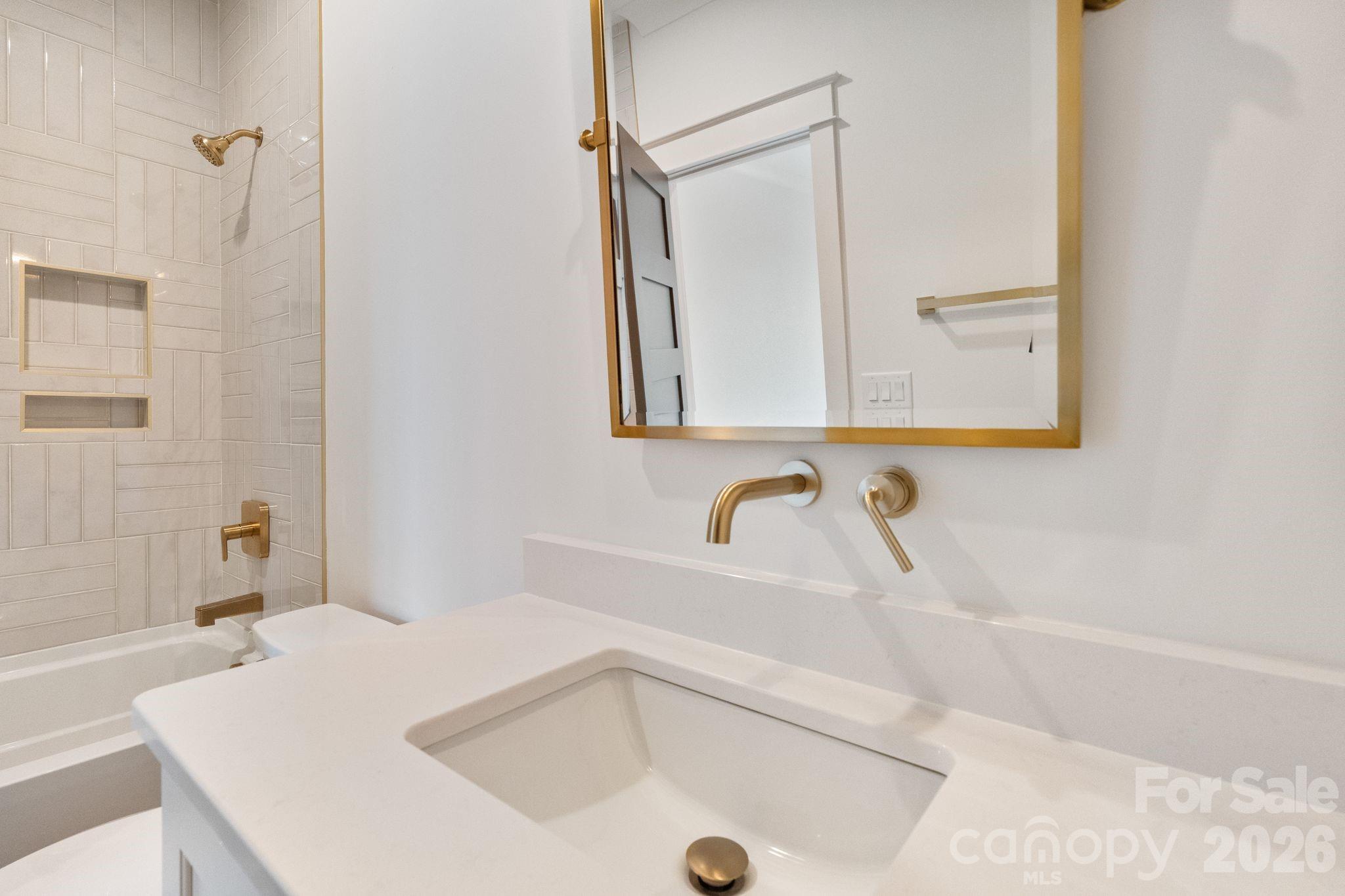 7114 Asbury Village Lane — Huntersville