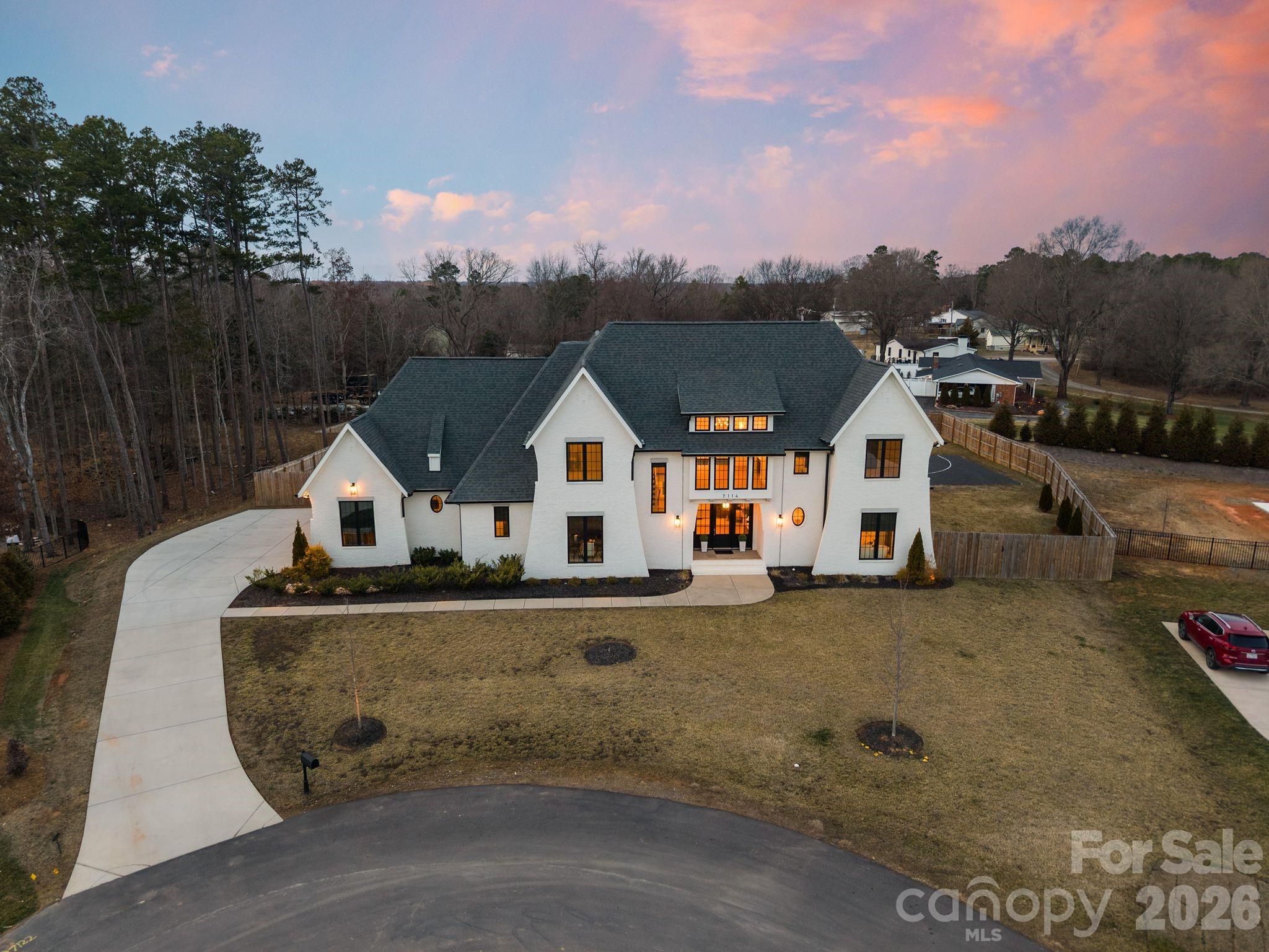 7114 Asbury Village Lane — Huntersville