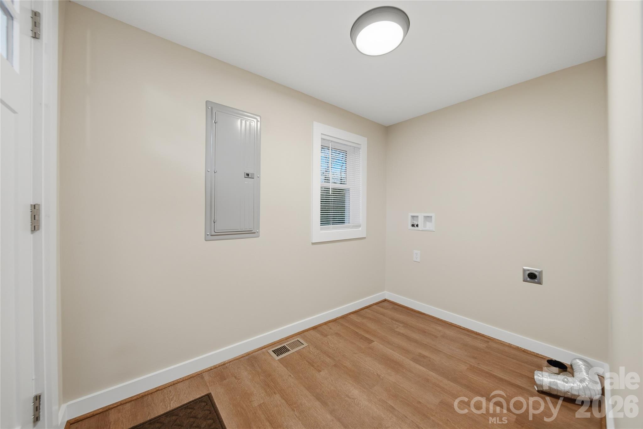 20 Archer Street — Granite Falls