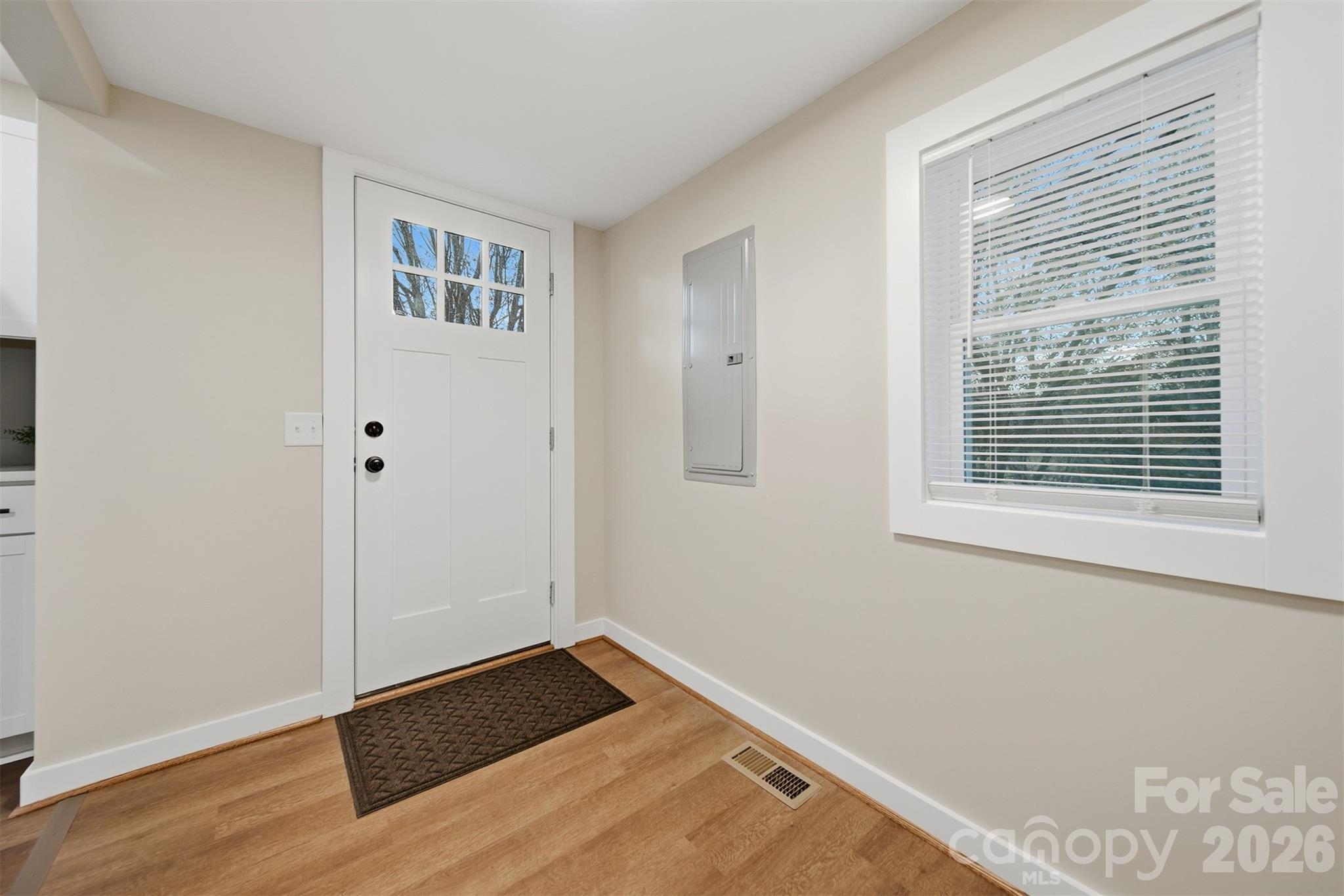 20 Archer Street — Granite Falls
