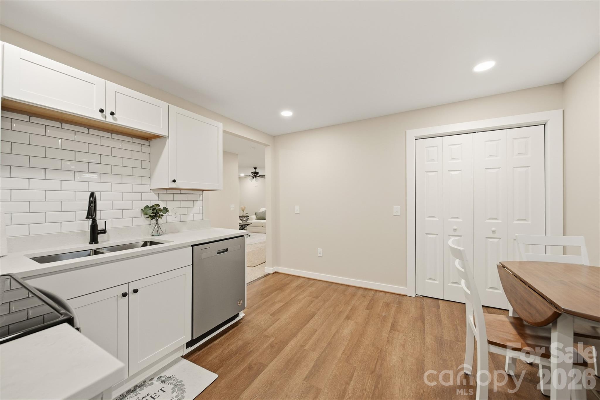 20 Archer Street — Granite Falls