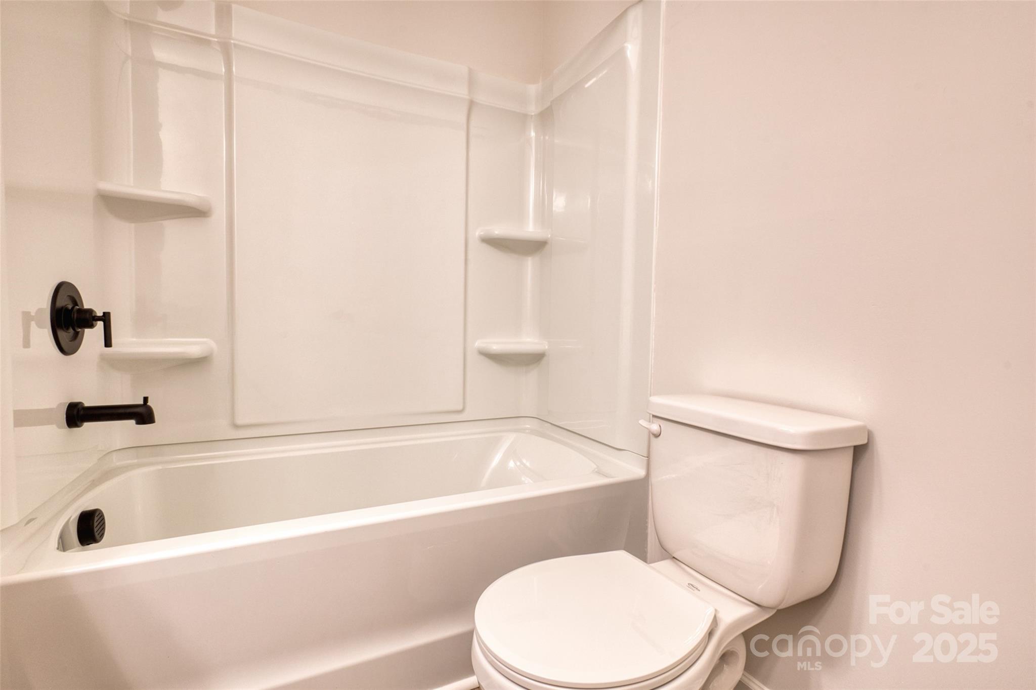 1541 Riverview Circle — Fort Lawn