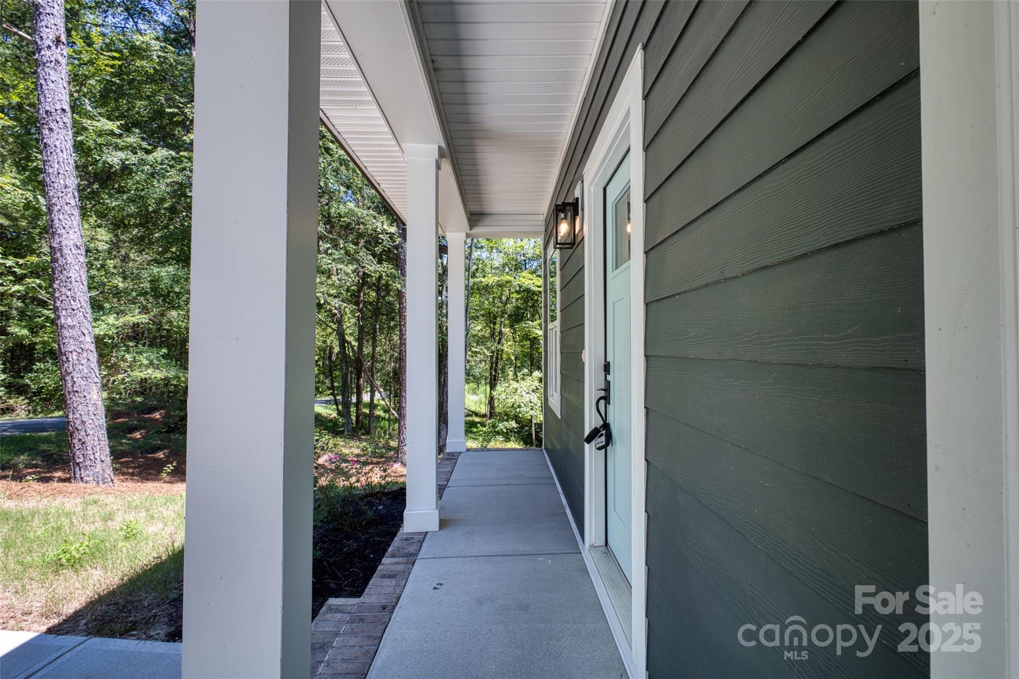1541 Riverview Circle — Fort Lawn