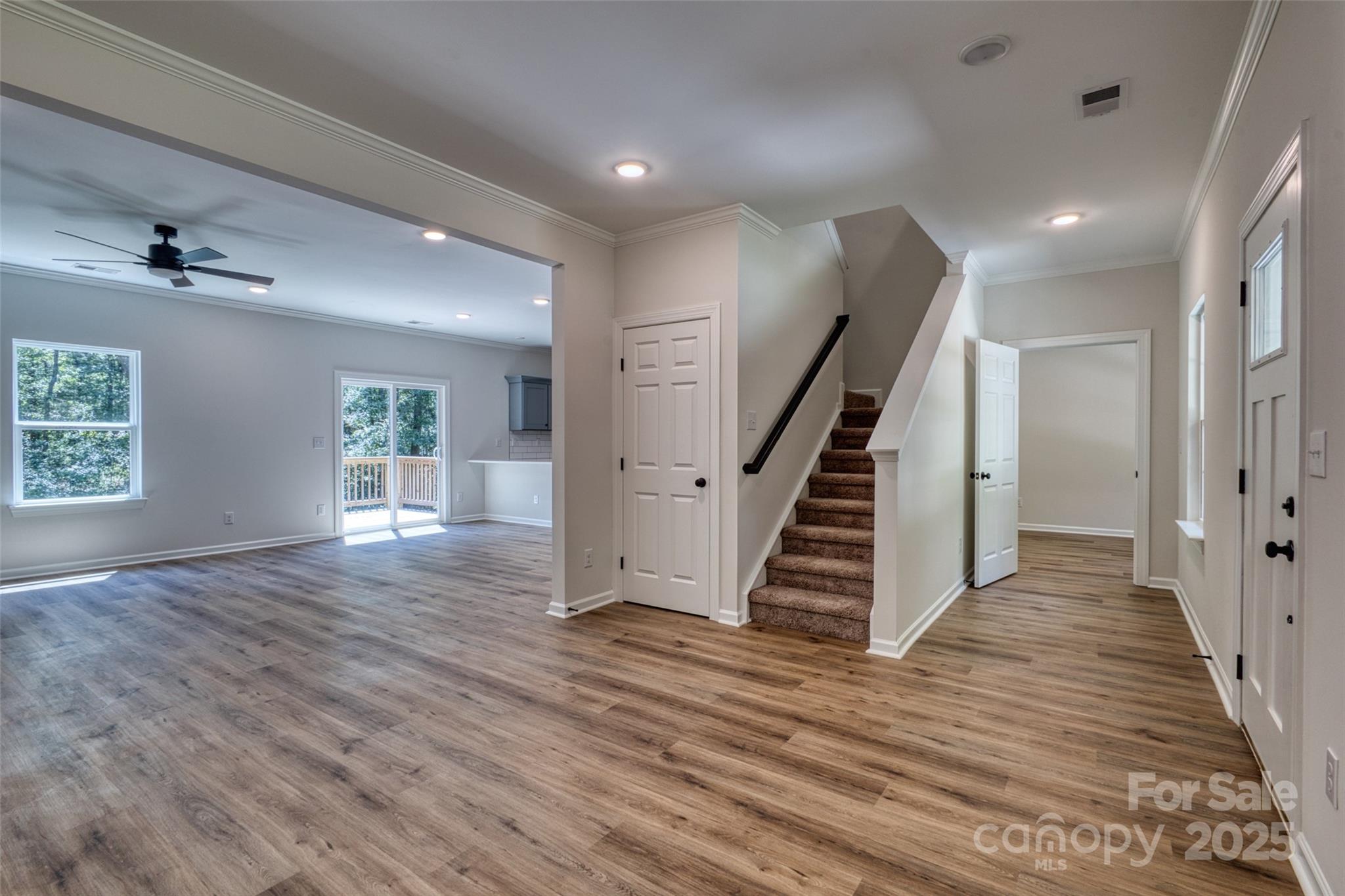 1541 Riverview Circle — Fort Lawn