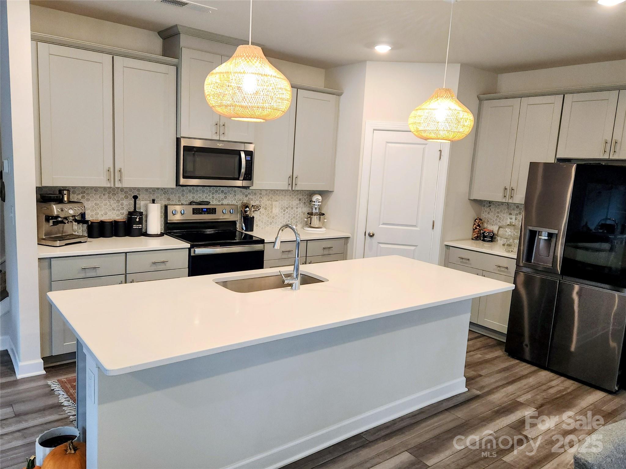 3873 County Down Avenue — Kannapolis