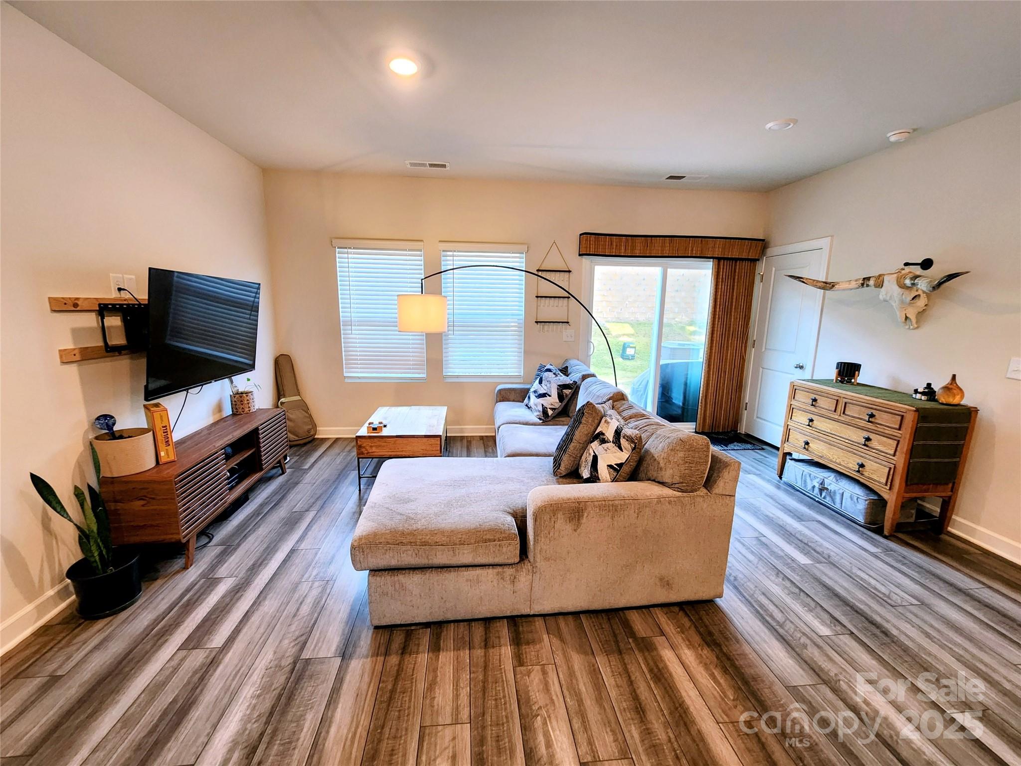 3873 County Down Avenue — Kannapolis