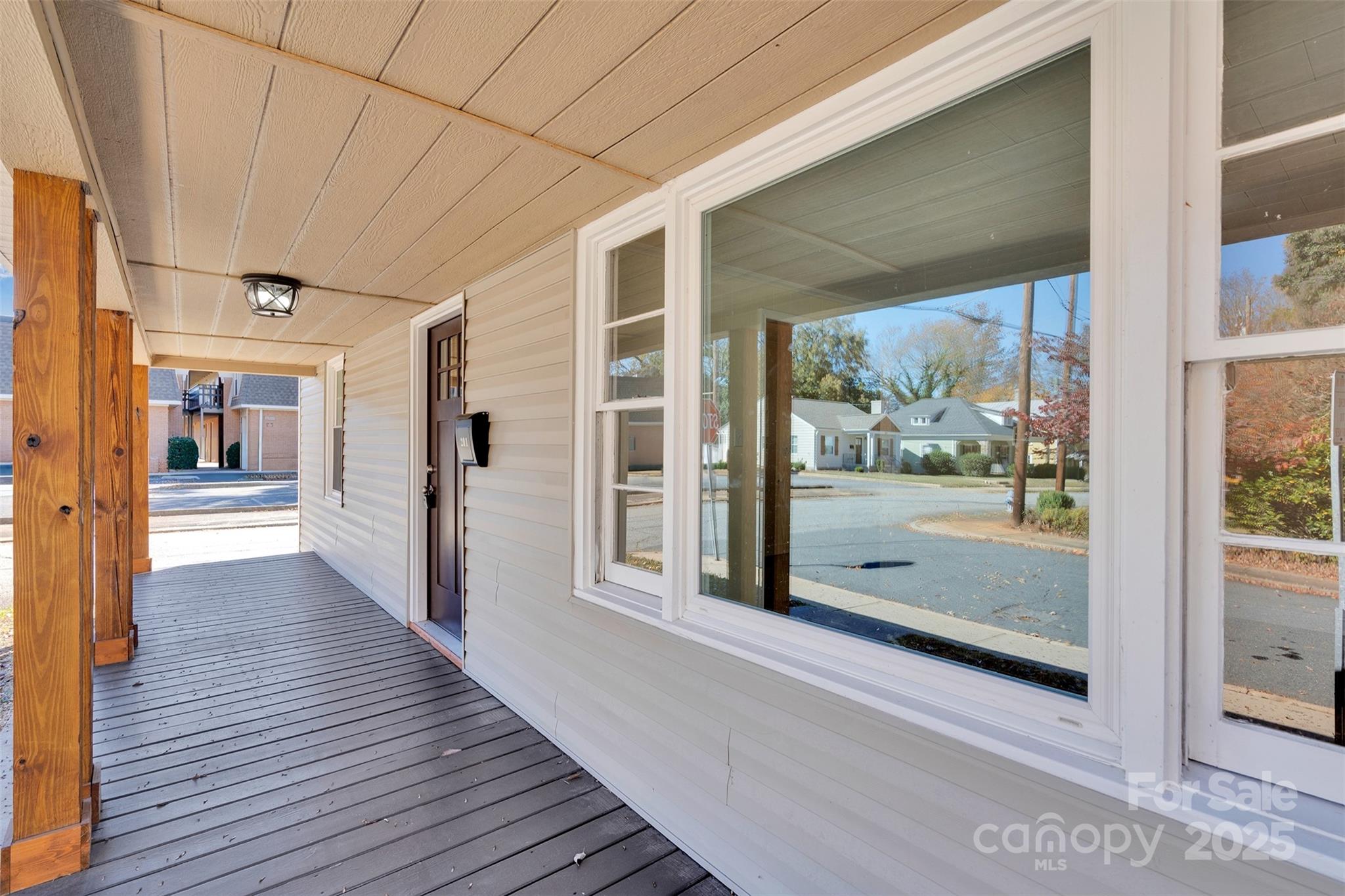 201 W Mccubbins Street — Salisbury