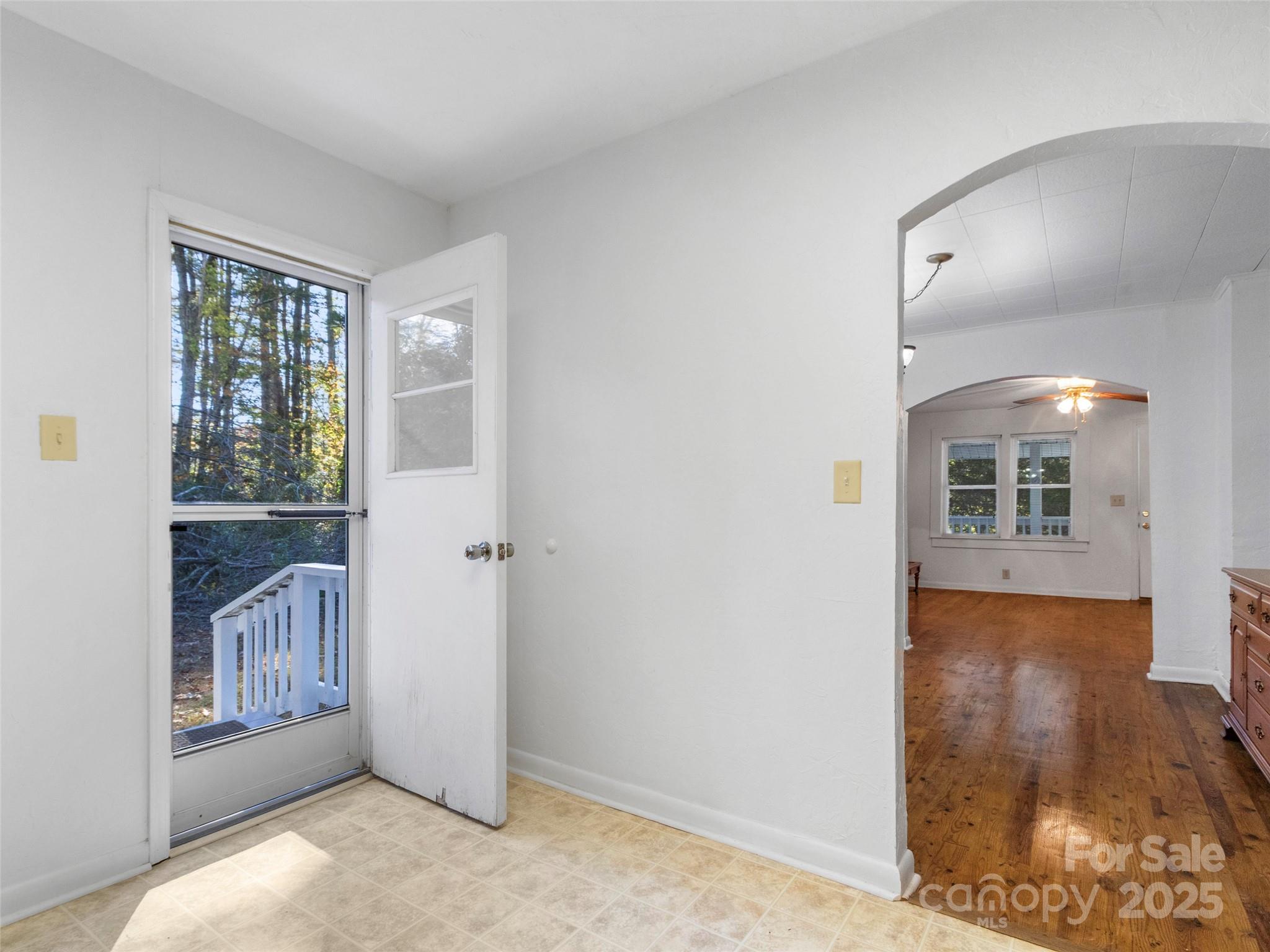 96 Thompson Road — Spruce Pine