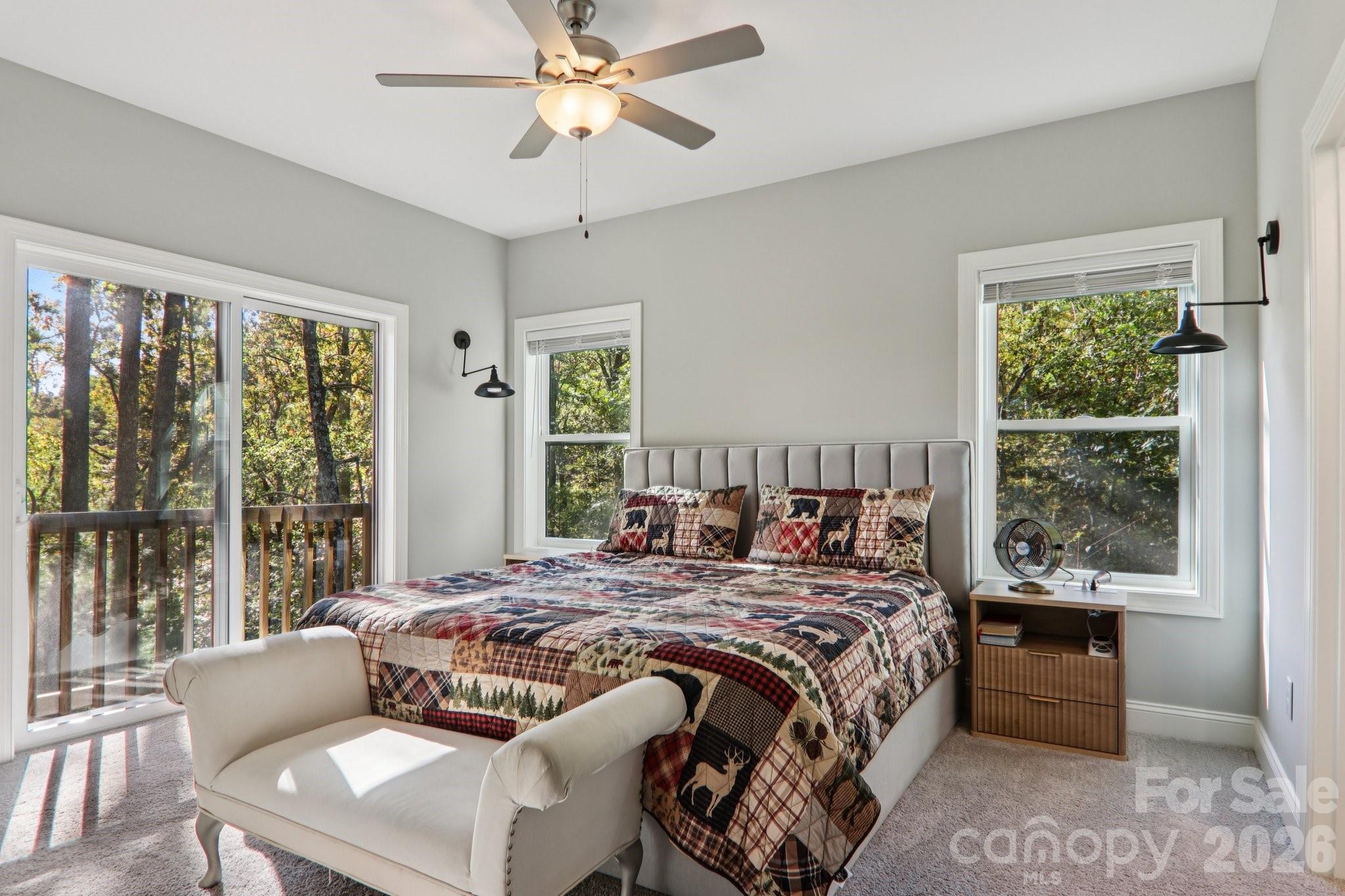 1367 Old Mill Road — Hendersonville