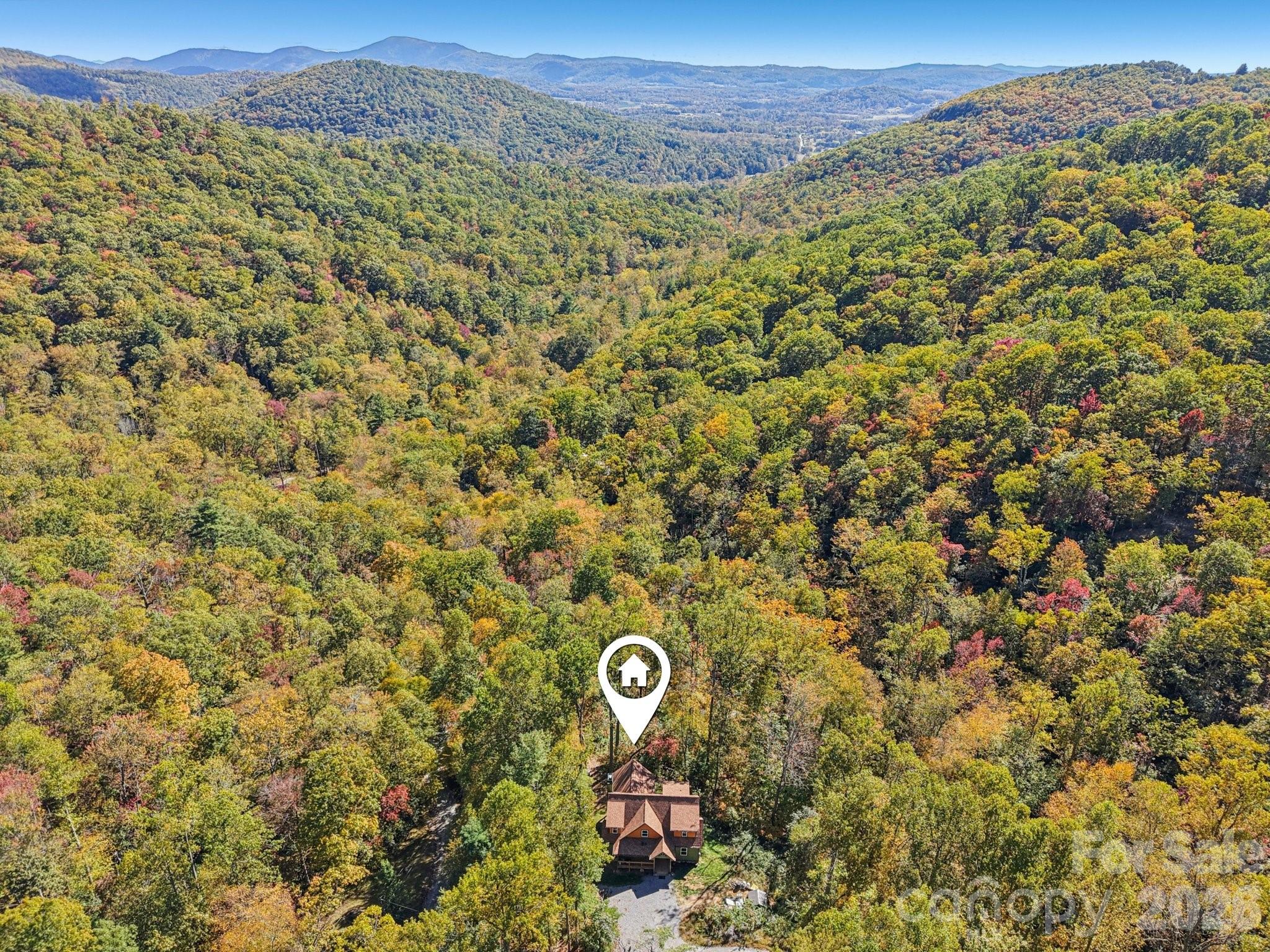 1367 Old Mill Road — Hendersonville