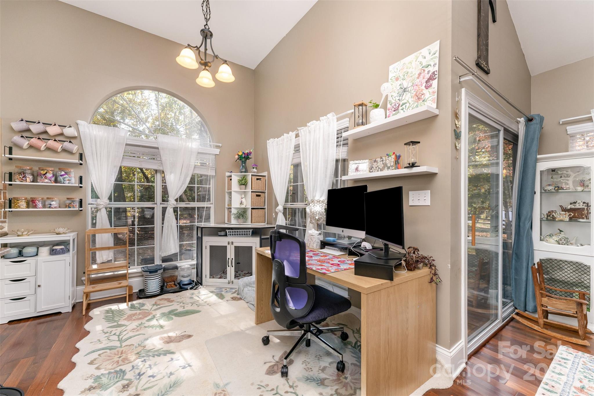7024 Passeres Court — Charlotte