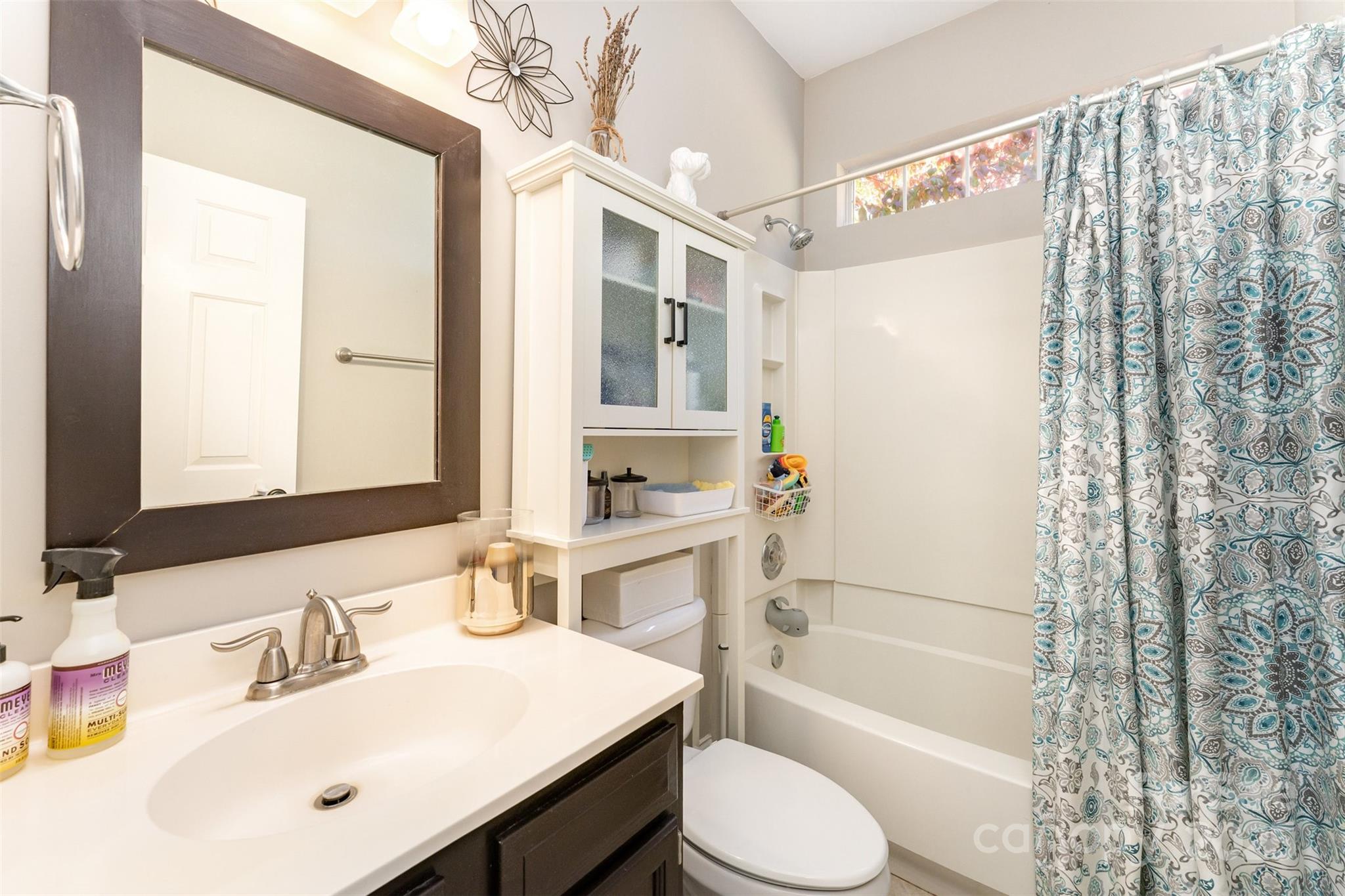 7024 Passeres Court — Charlotte