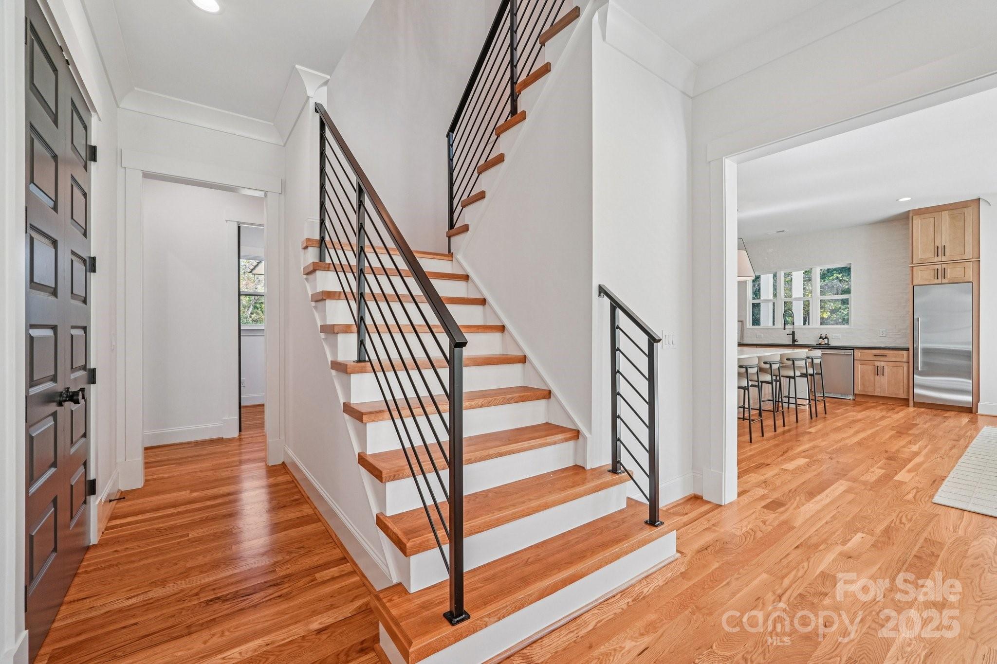 132 Sardis Lane — Charlotte