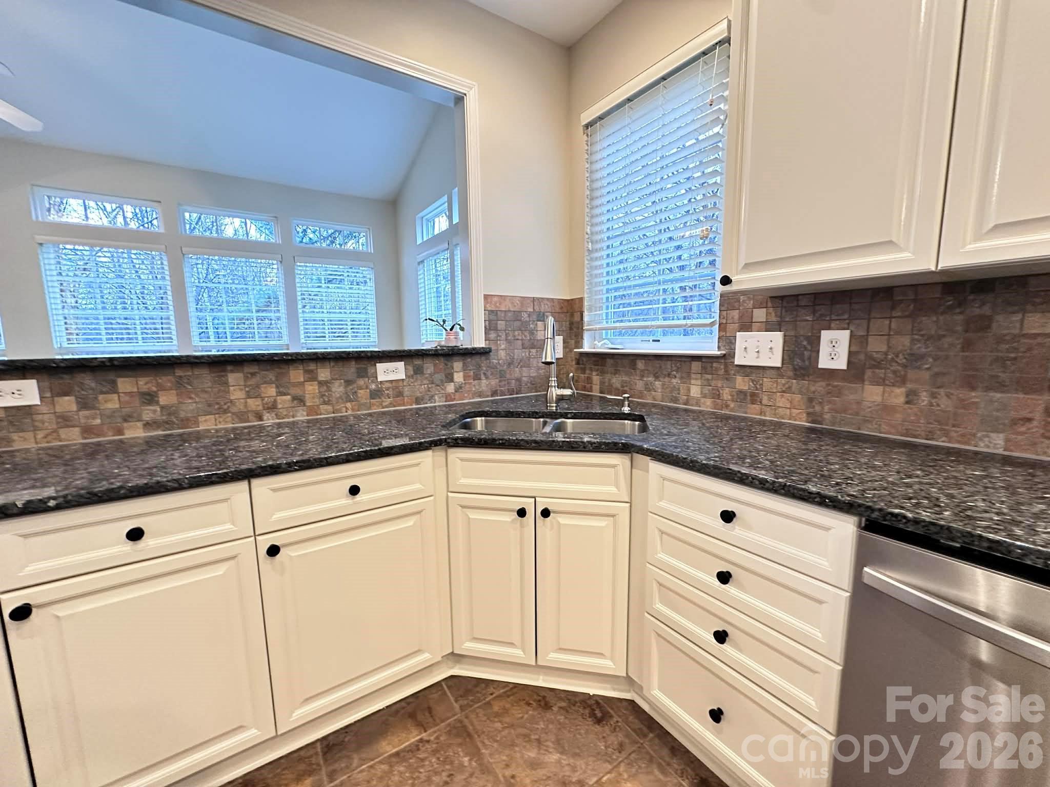 11416 Foggy Bank Lane — Charlotte