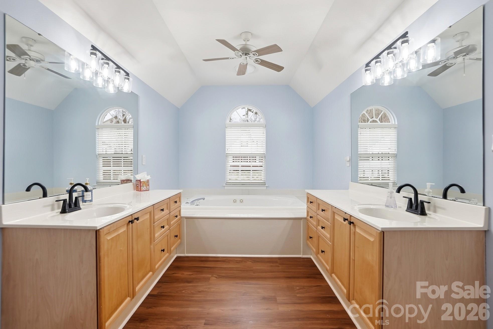 11416 Foggy Bank Lane — Charlotte
