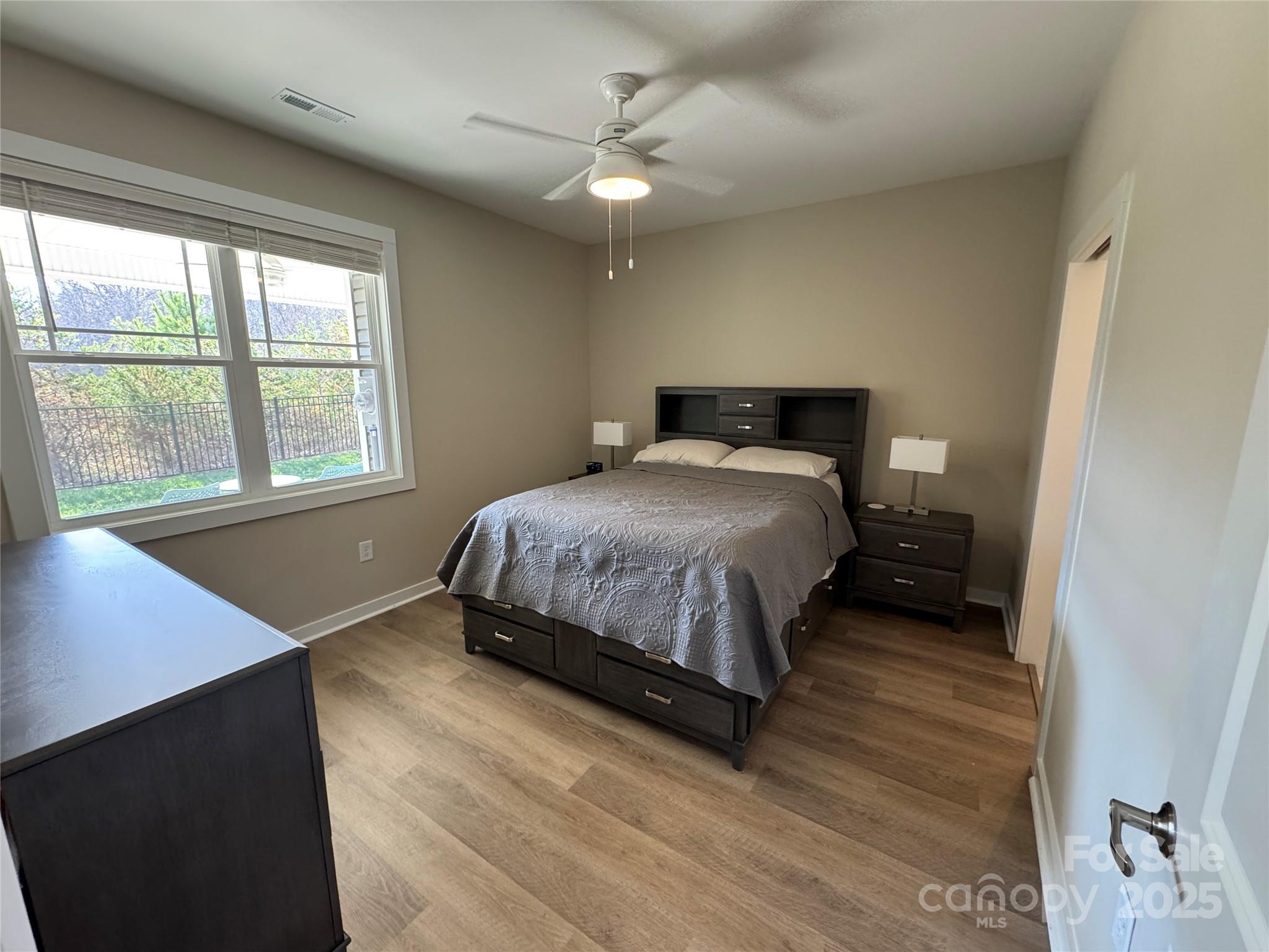 2822 15th Avenue Place SE — Hickory