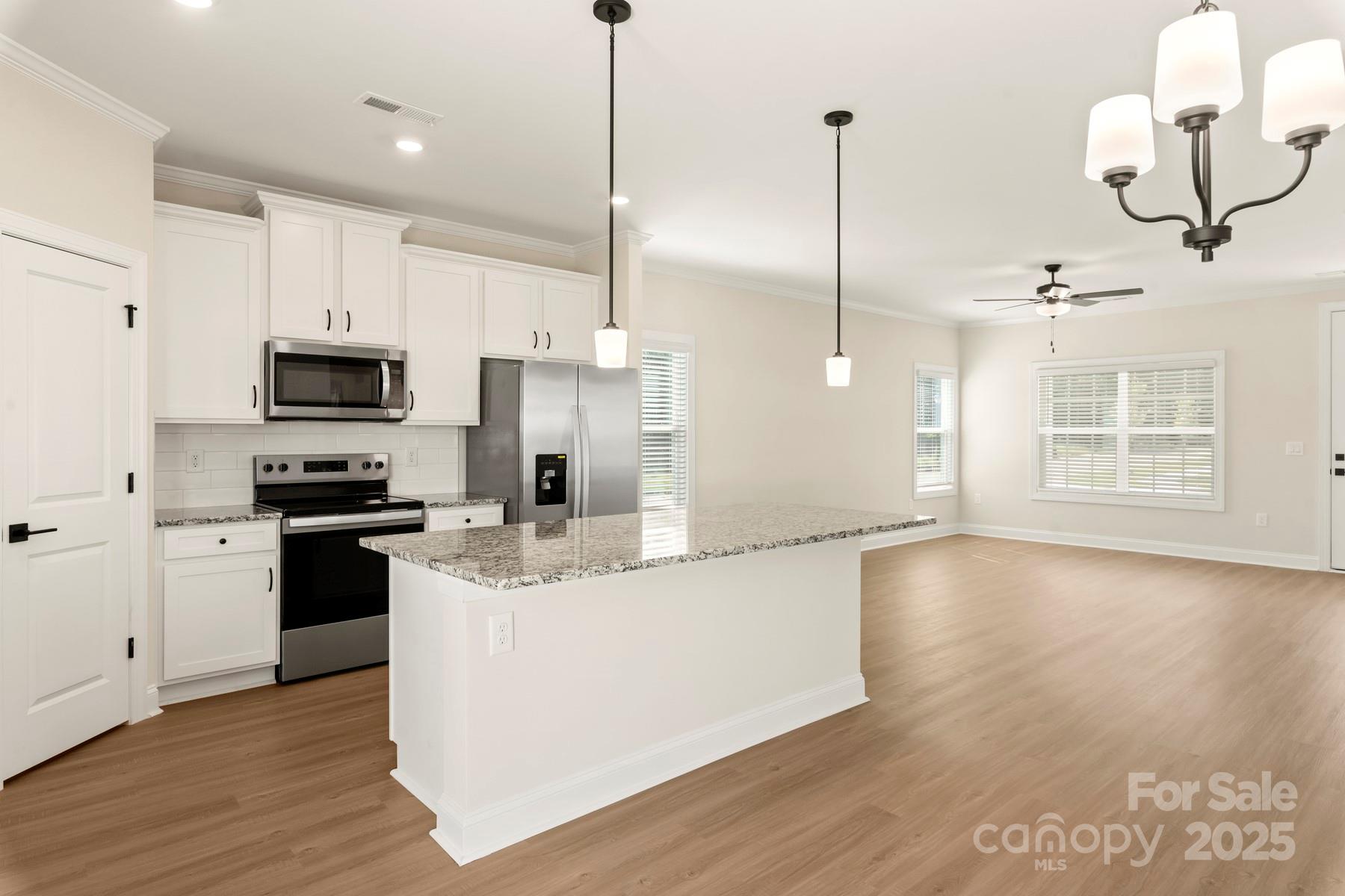 112 Sandypark Court — Troutman