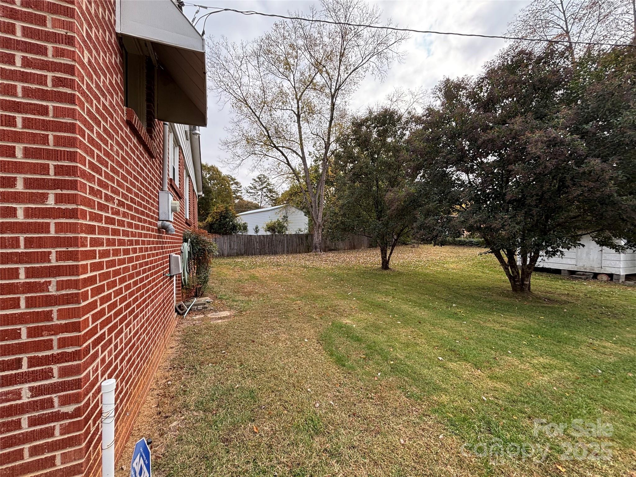 1623 Kimberly Drive — Gastonia