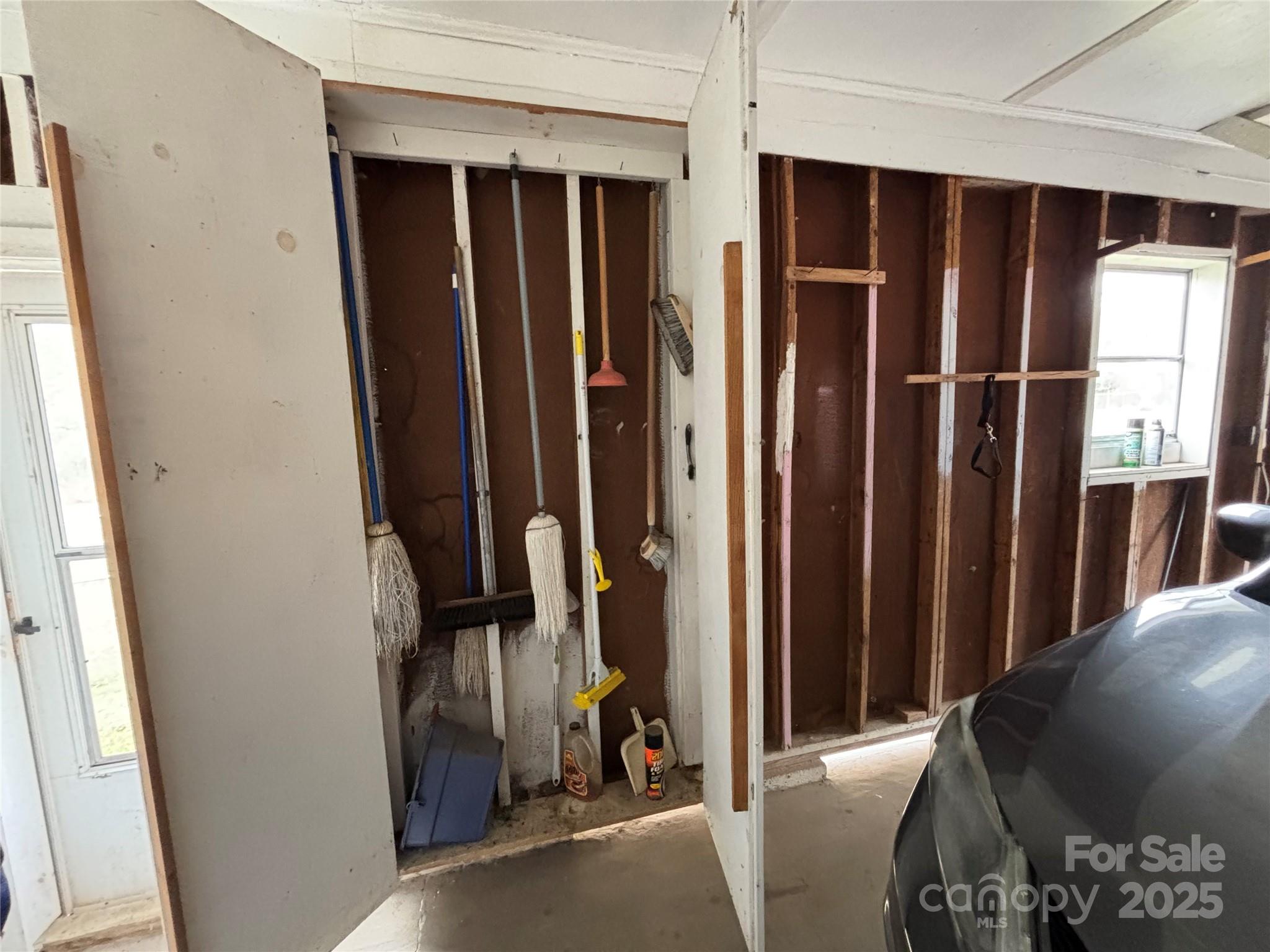 1623 Kimberly Drive — Gastonia