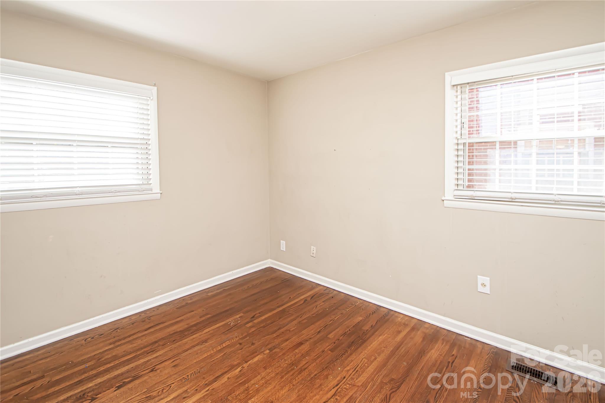 1741 Dallas Avenue — Charlotte
