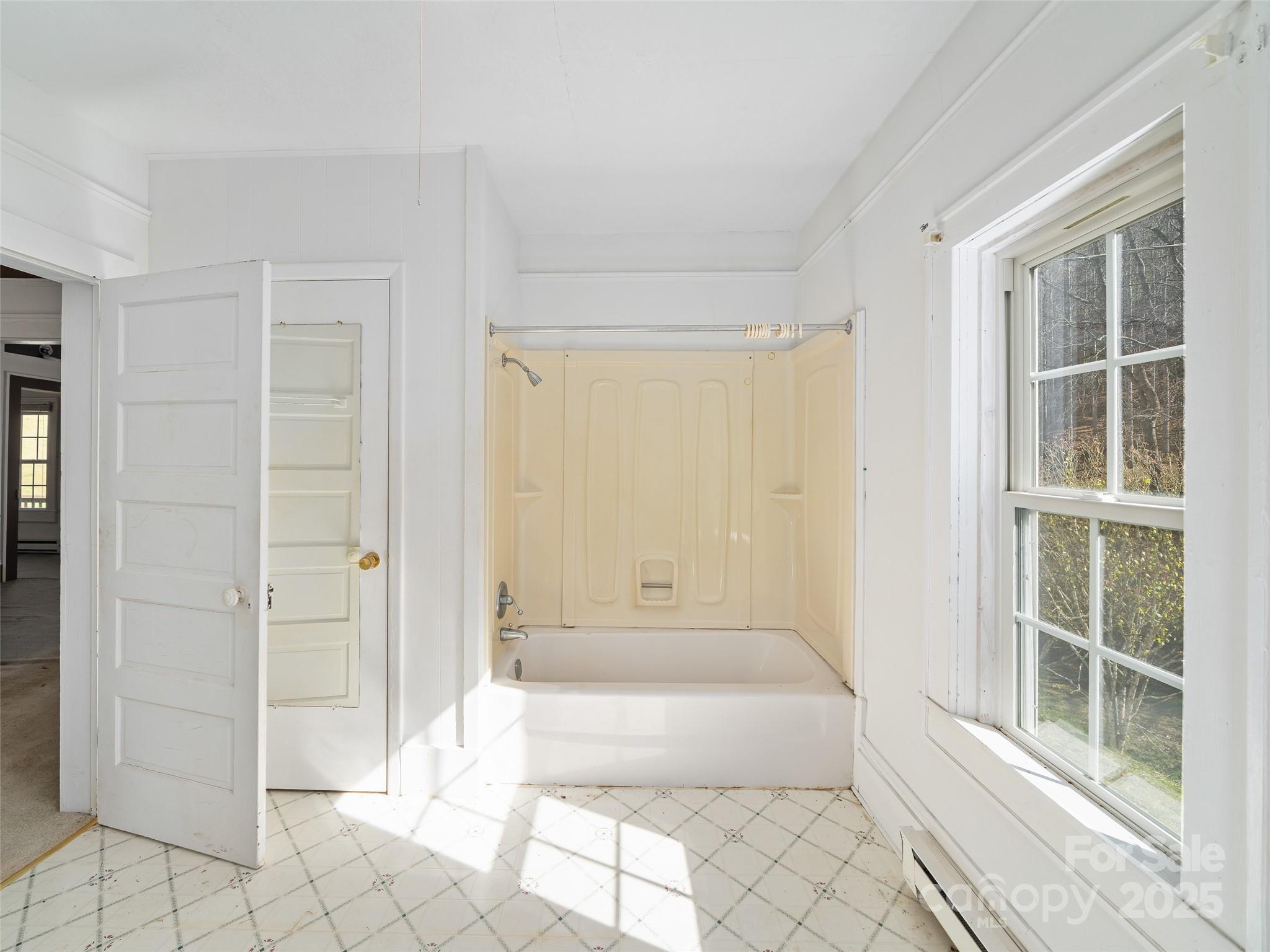 321 Lyle Lane — Green Mountain