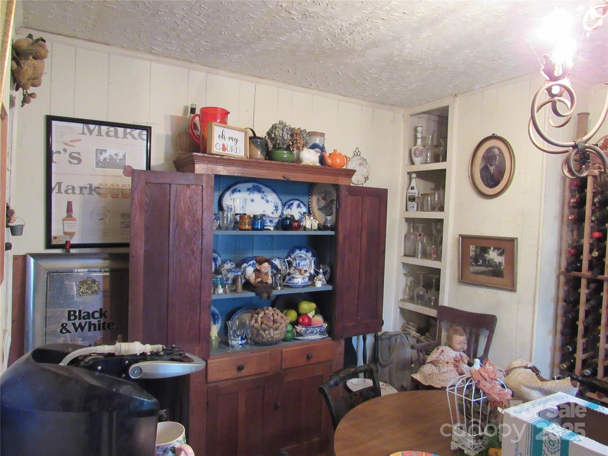 1144 Montreat Road — Black Mountain