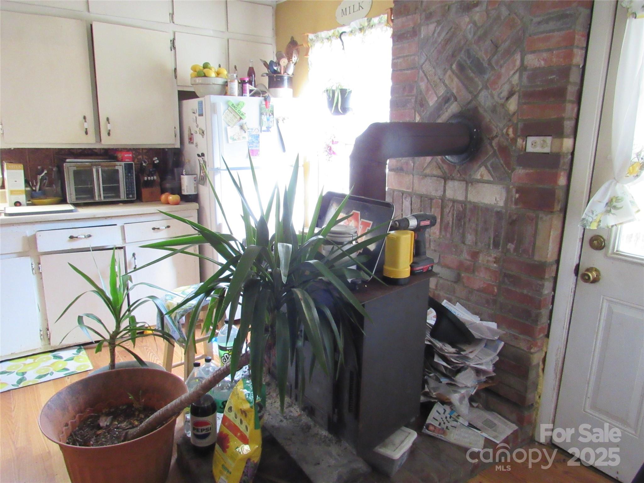 1144 Montreat Road — Black Mountain