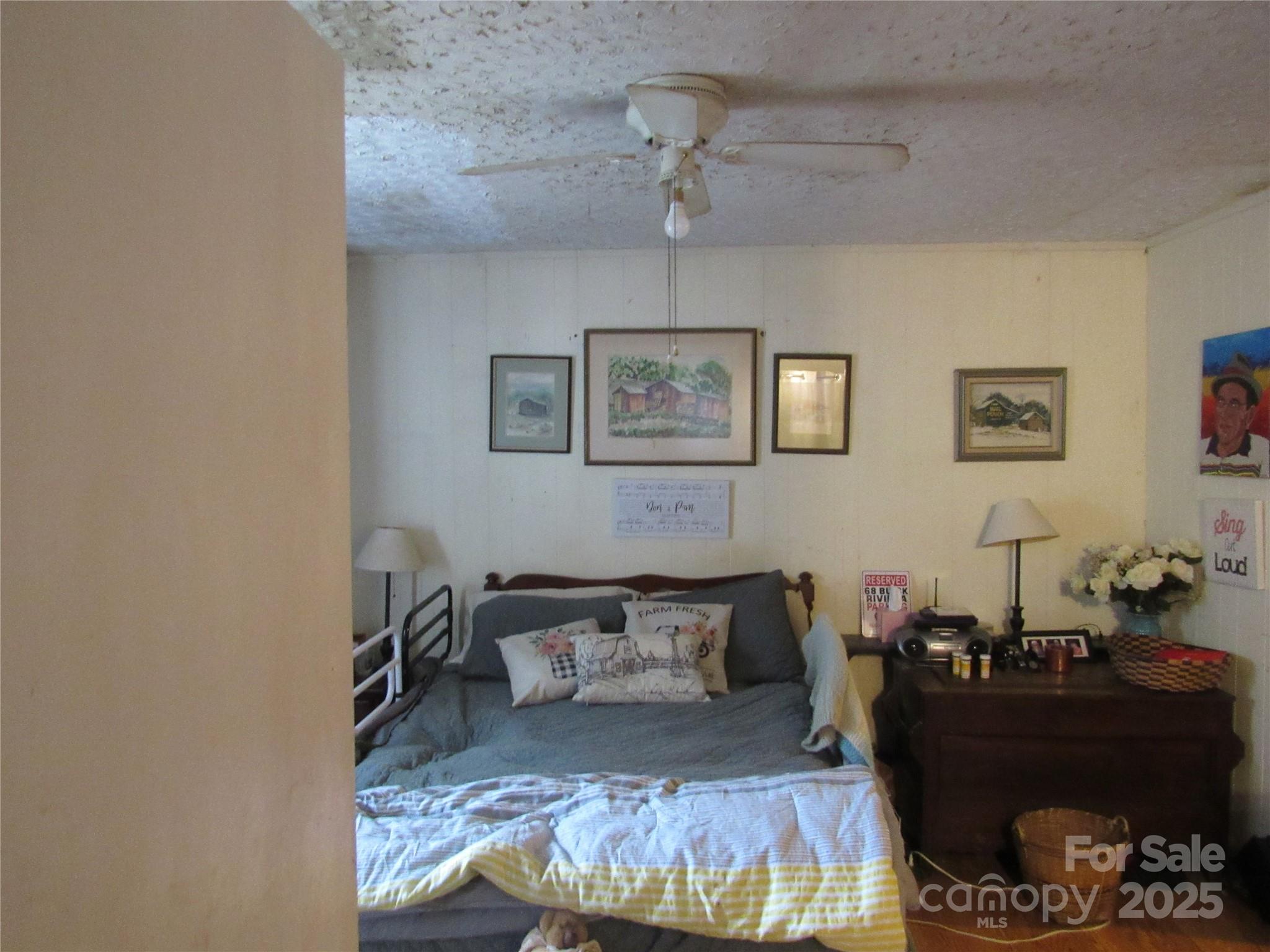 1144 Montreat Road — Black Mountain