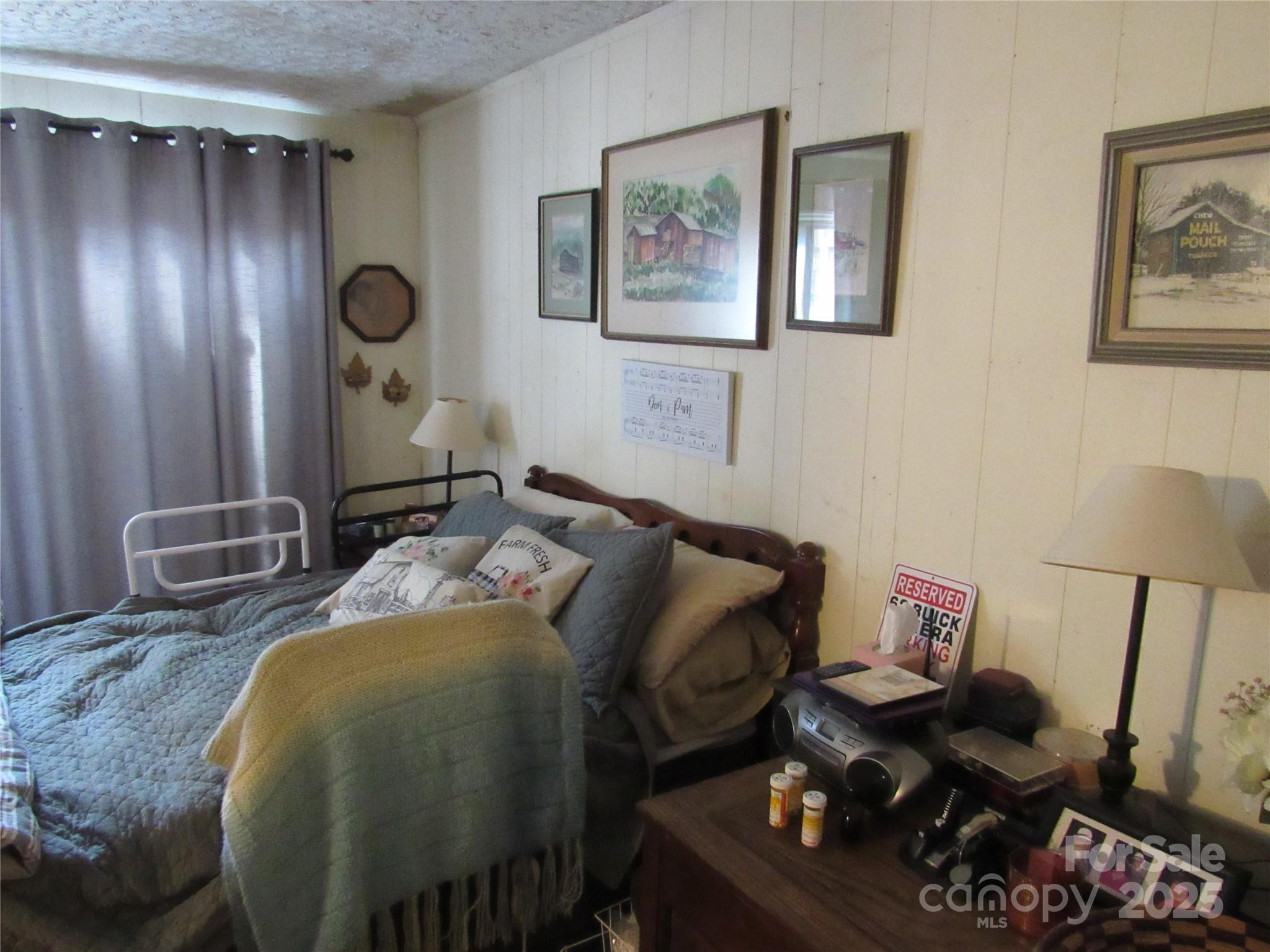 1144 Montreat Road — Black Mountain