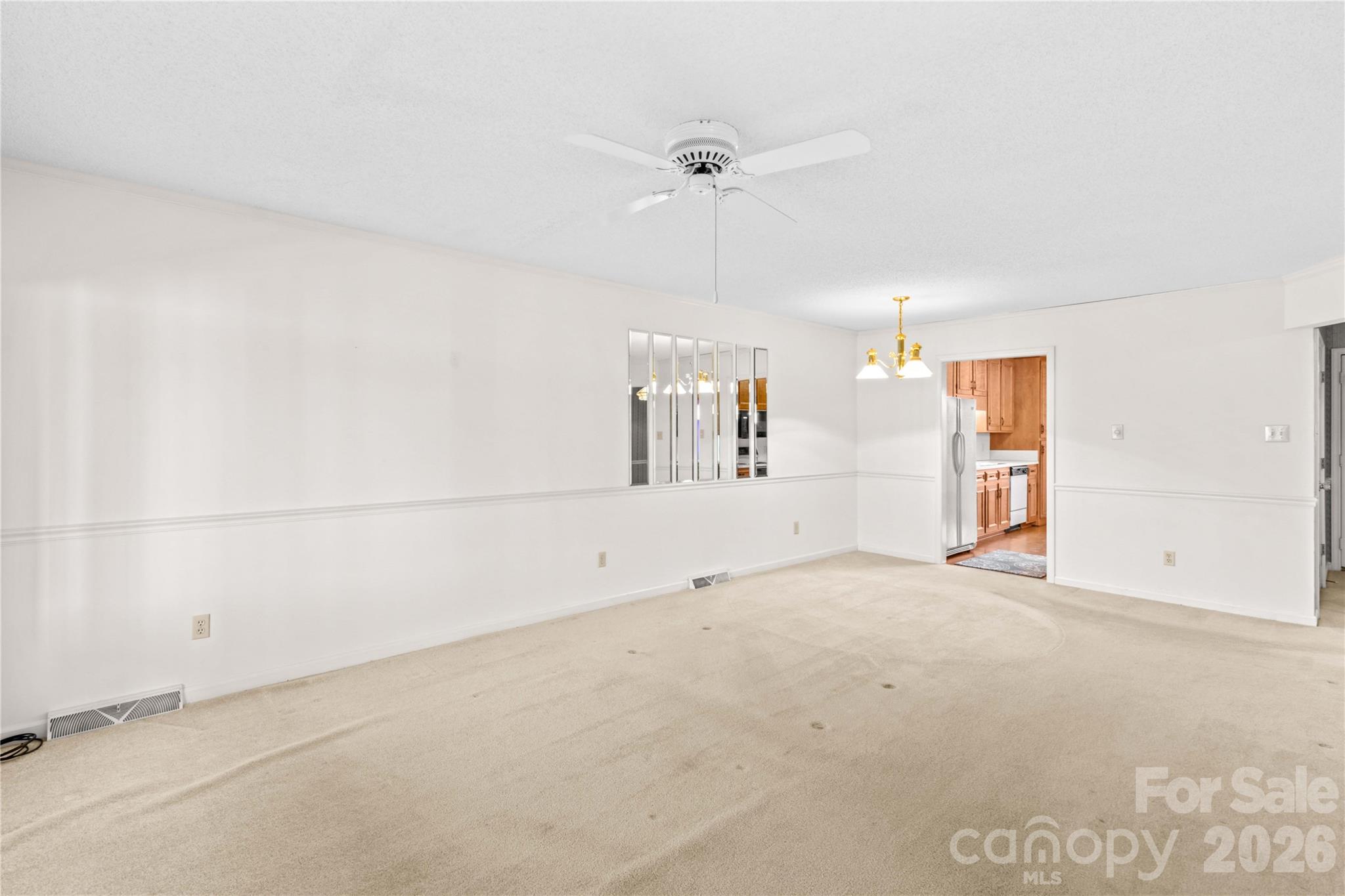 1336 Radio Road — Statesville