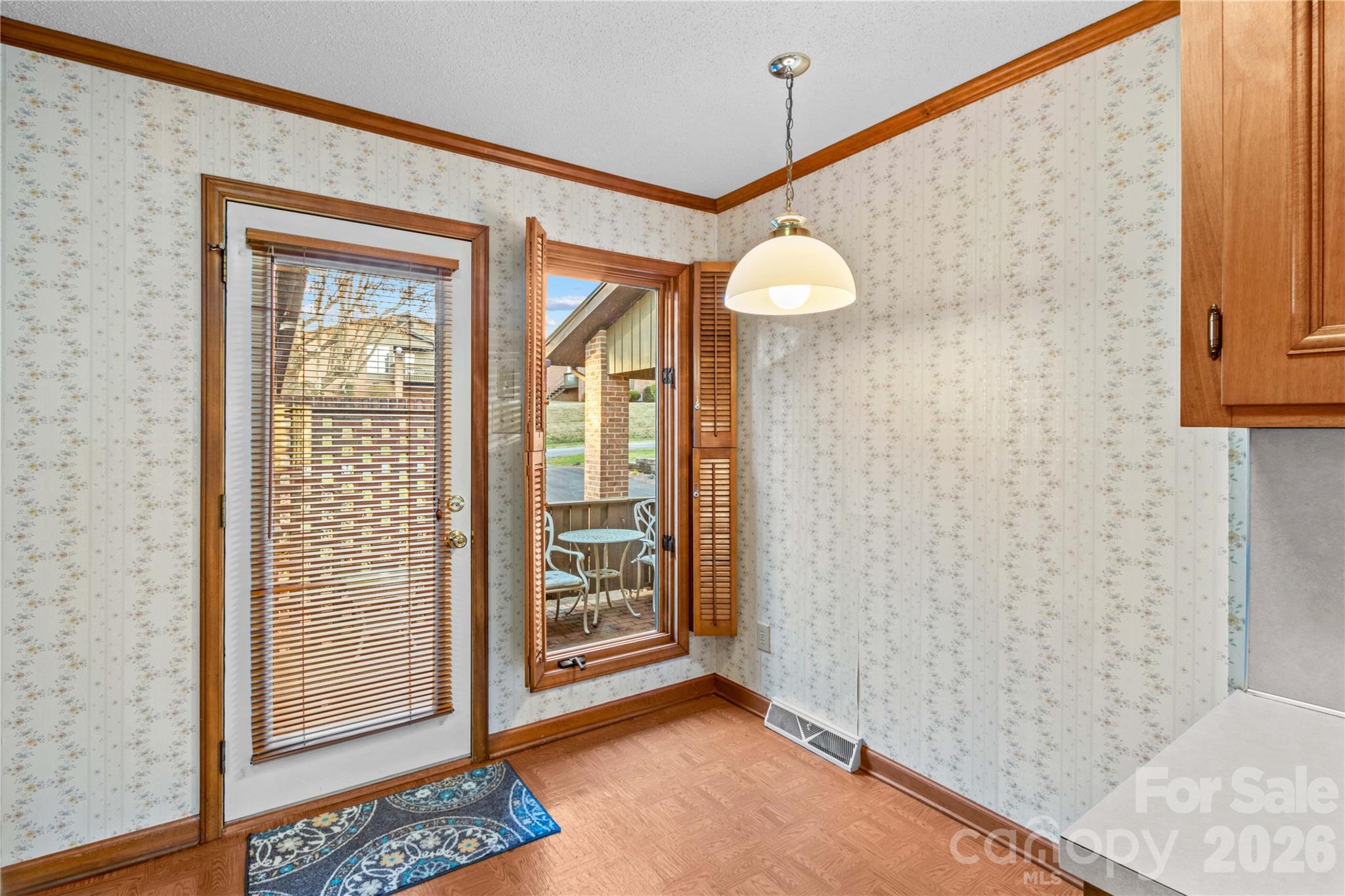 1336 Radio Road — Statesville
