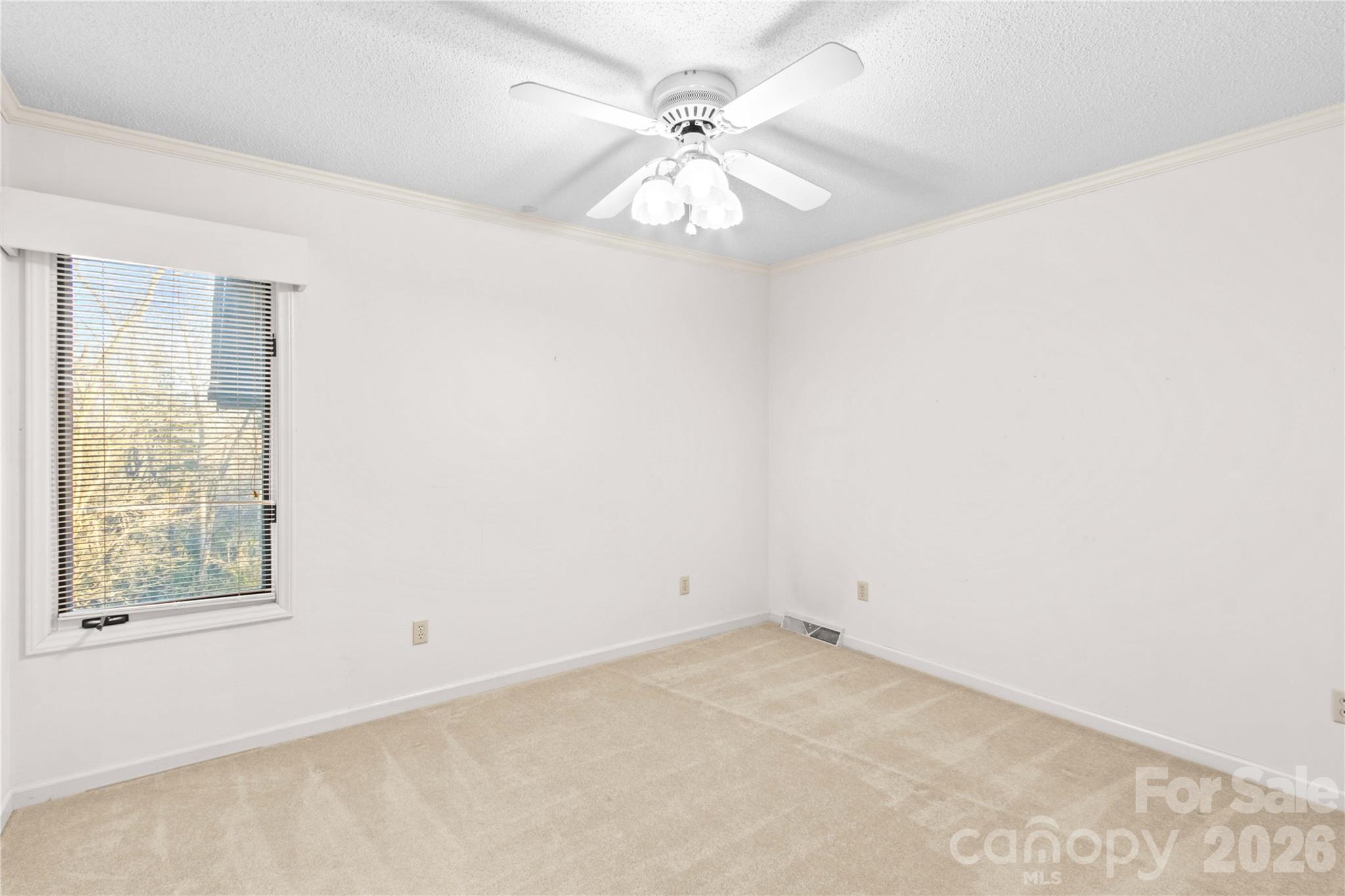 1336 Radio Road — Statesville