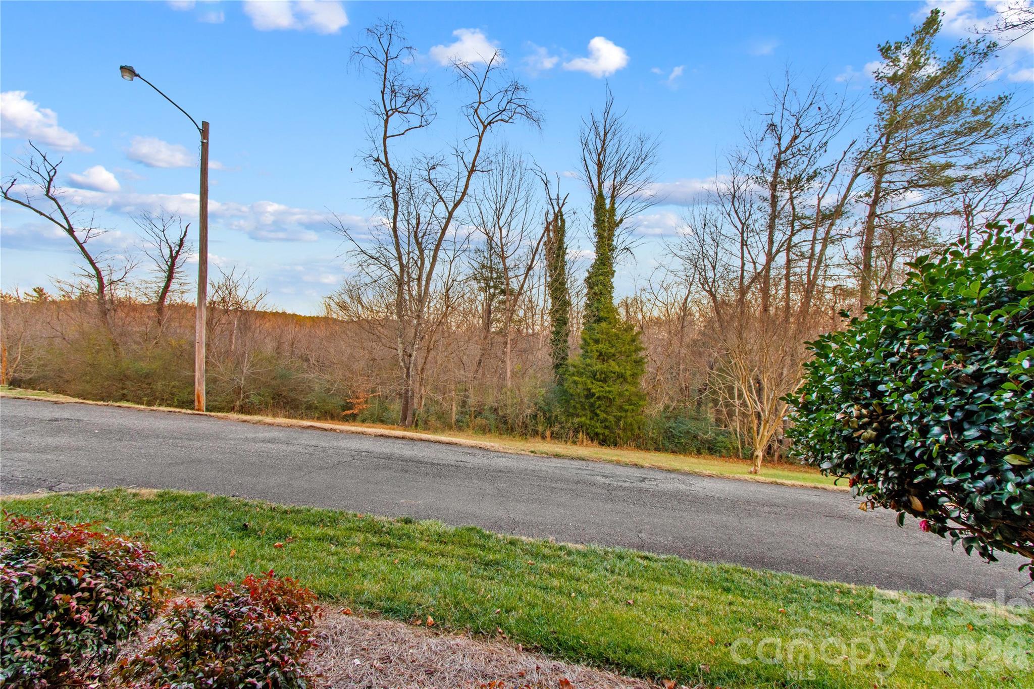 1336 Radio Road — Statesville